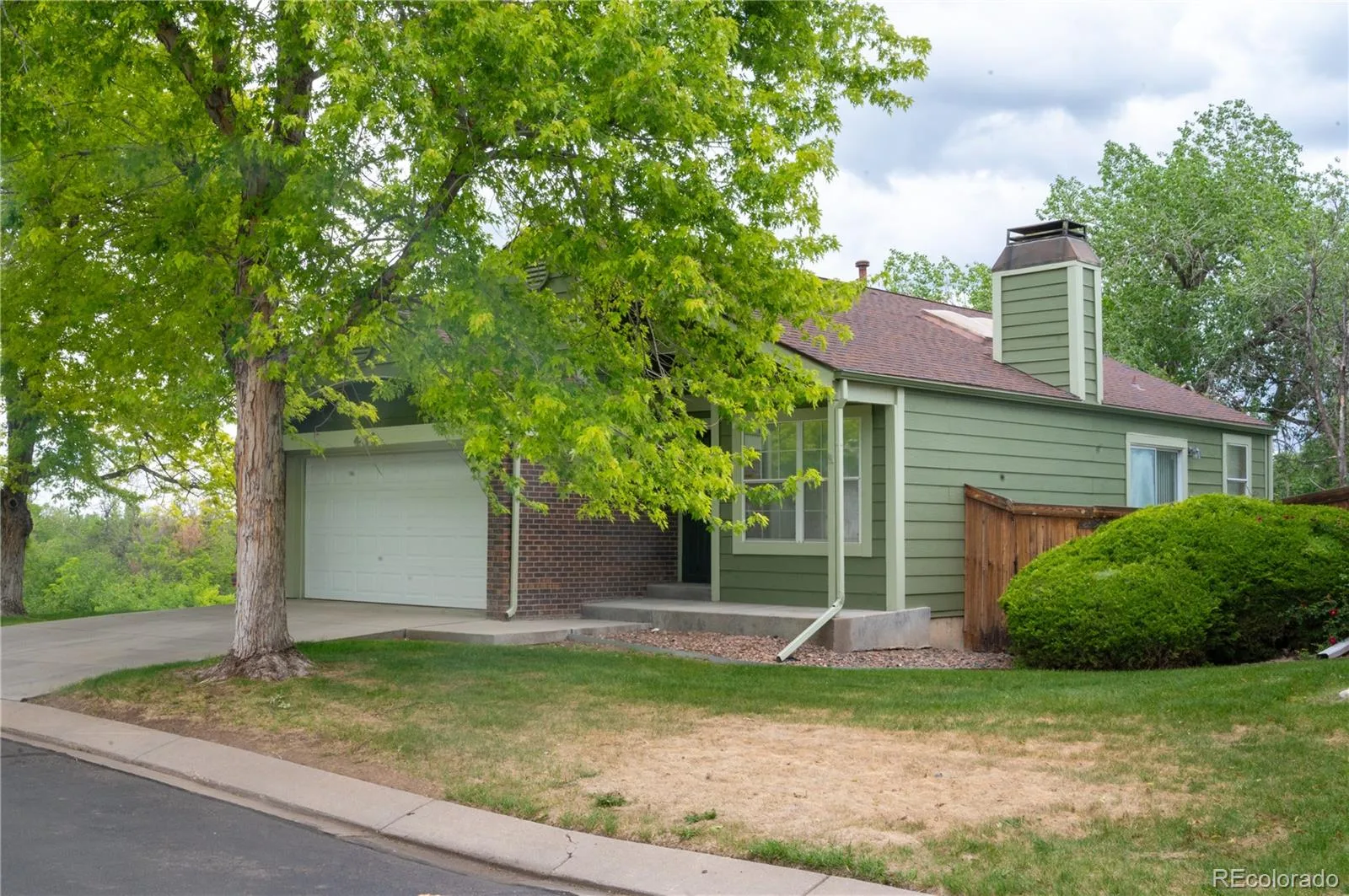 439 W Jamison Circle Littleton CO 80120 MLS #REC2144688 05292026201050 1600 1