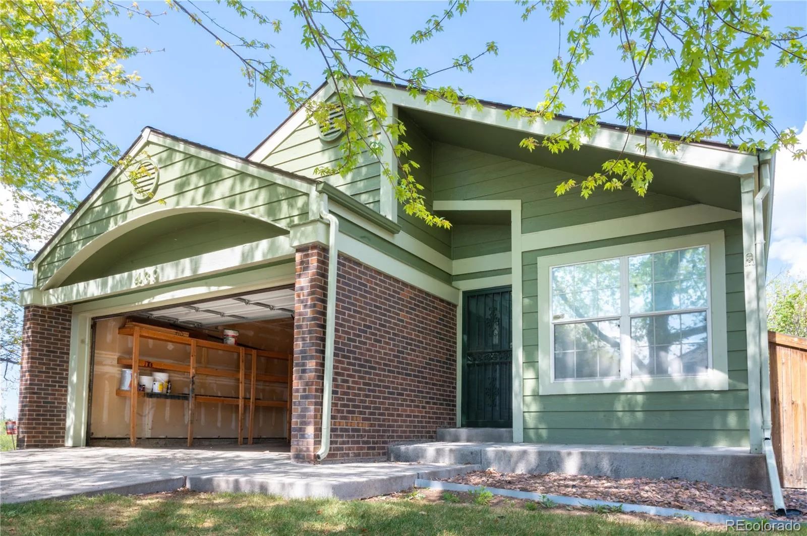 439 W Jamison Circle Littleton CO 80120 MLS #REC2144688 05292026201050 1600 3
