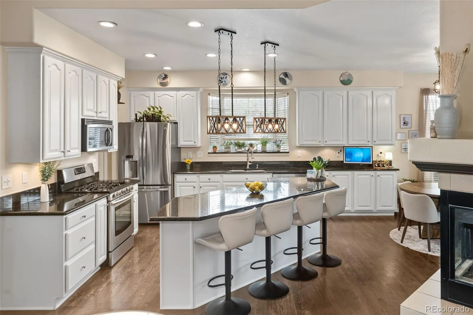 3550 Mallard Drive Highlands Ranch CO 80126 MLS #REC2145203 04252026213600 1600 6