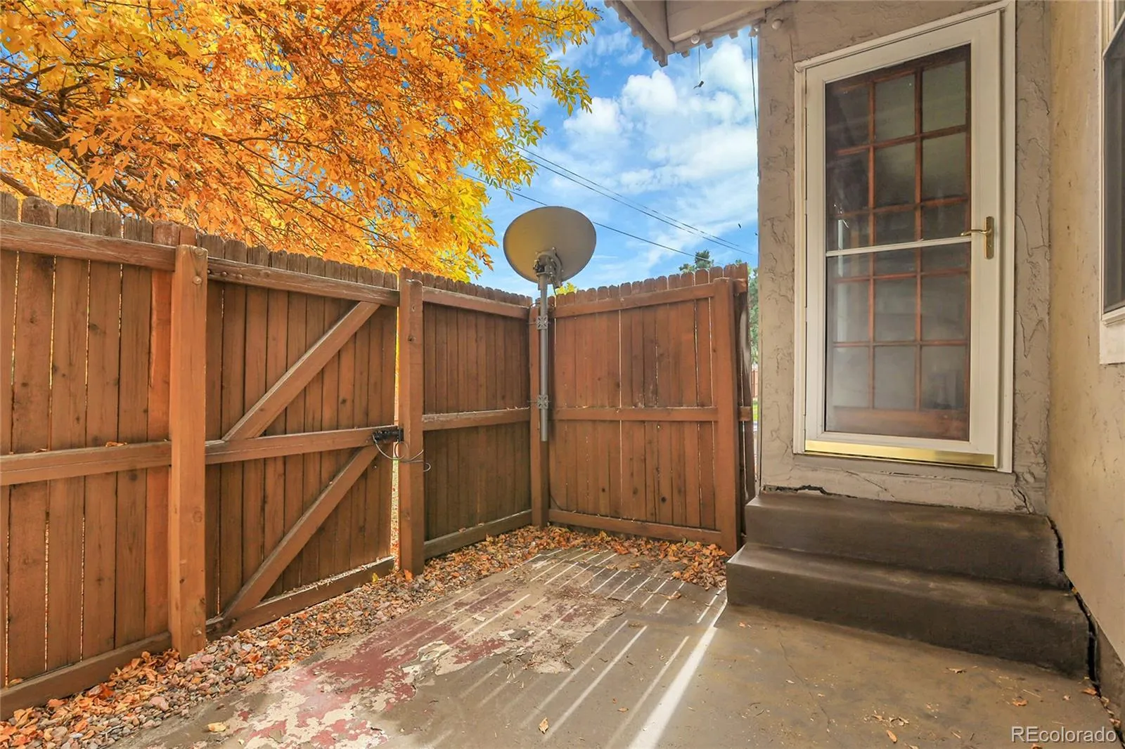 2301 E Fremont Avenue #U05 Centennial CO 80122 | MLS #REC2145809 04212026193854 1600 36