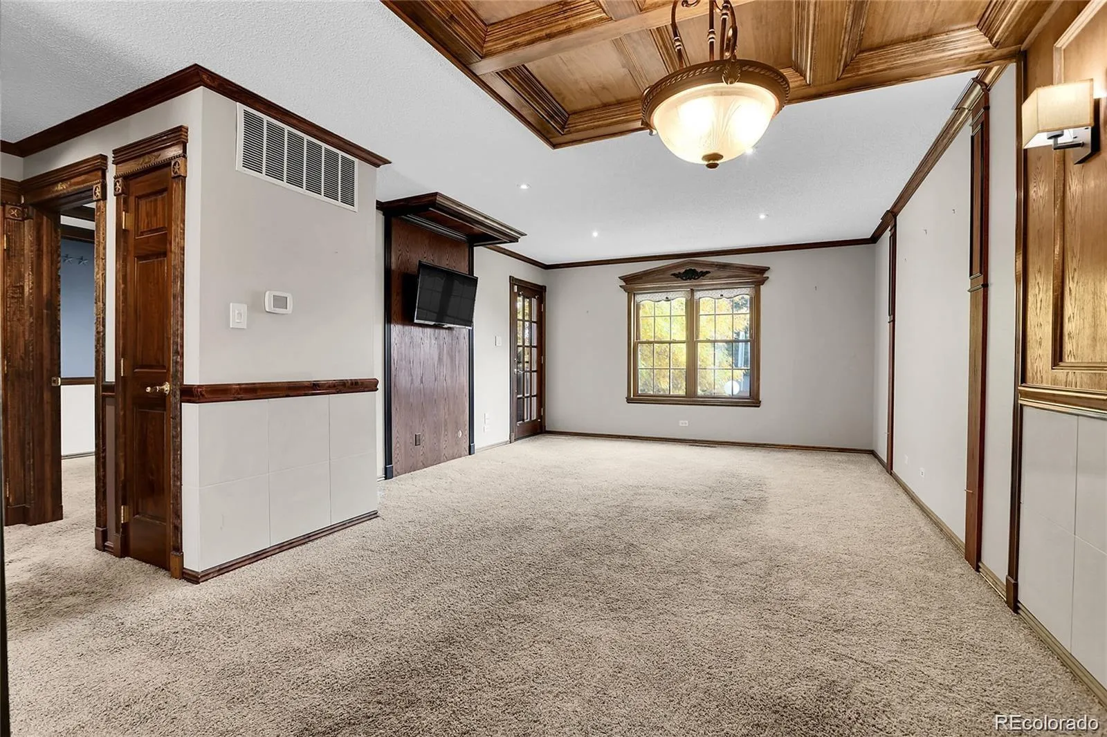 2301 E Fremont Avenue #U05 Centennial CO 80122 | MLS #REC2145809 04212026193854 1600 8