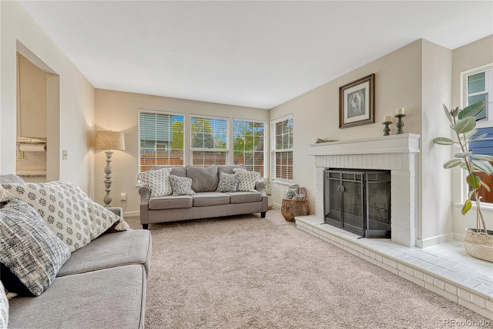 04162026023917 1600 10