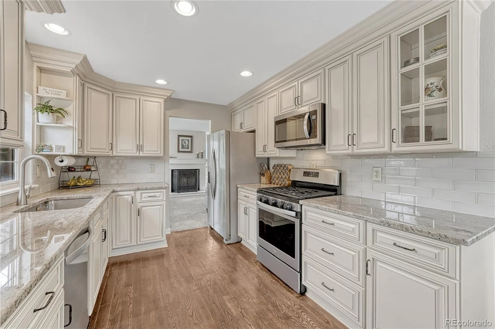 04162026023917 1600 14