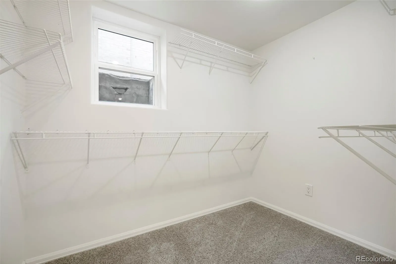 1425 S Sherman Street Denver CO 80210 MLS #REC2145987 07112026033645 1600 34
