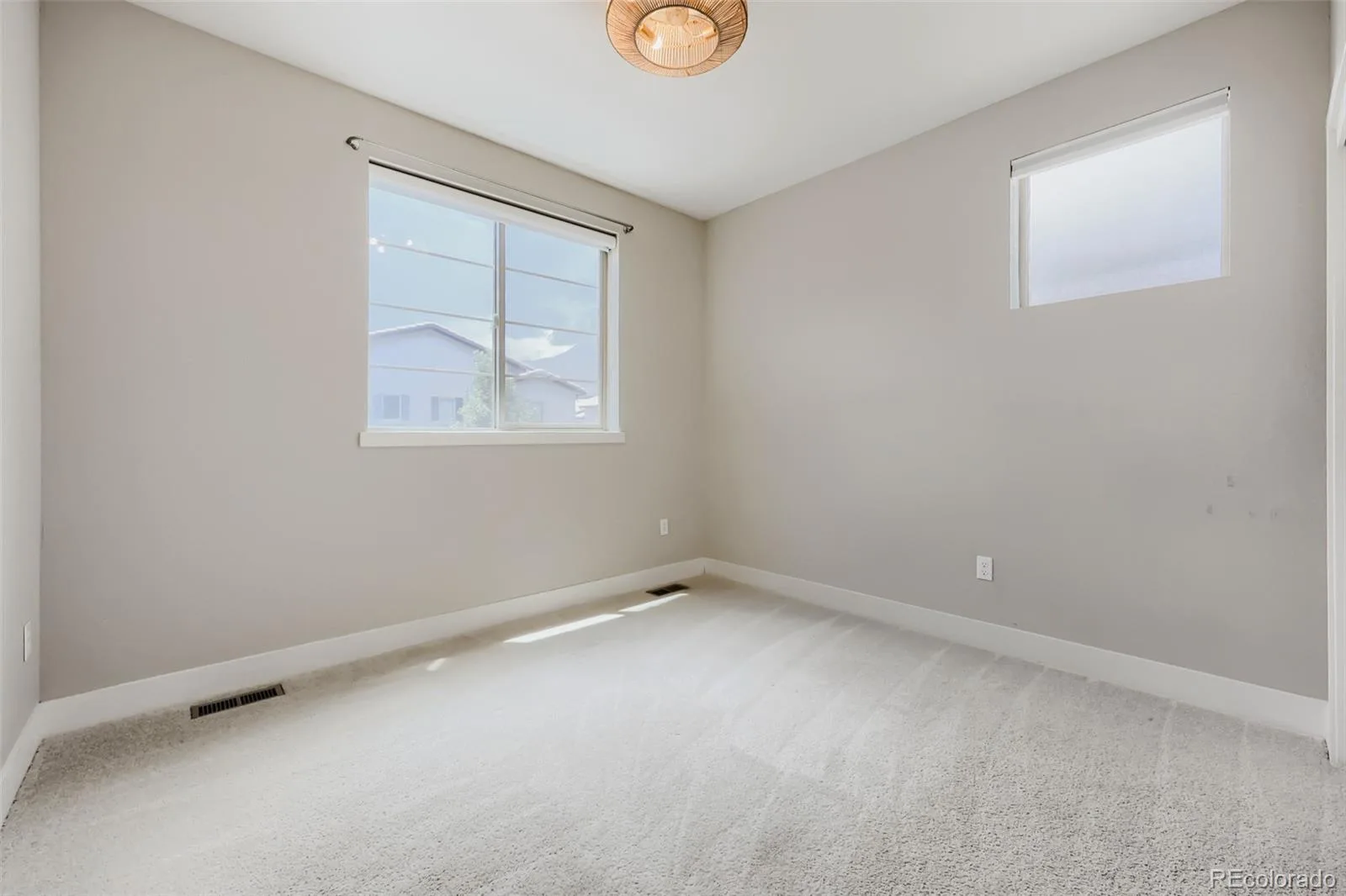 2439 S Orchard Street Lakewood CO 80228 | MLS #REC2147235 07232026235842 1600 19