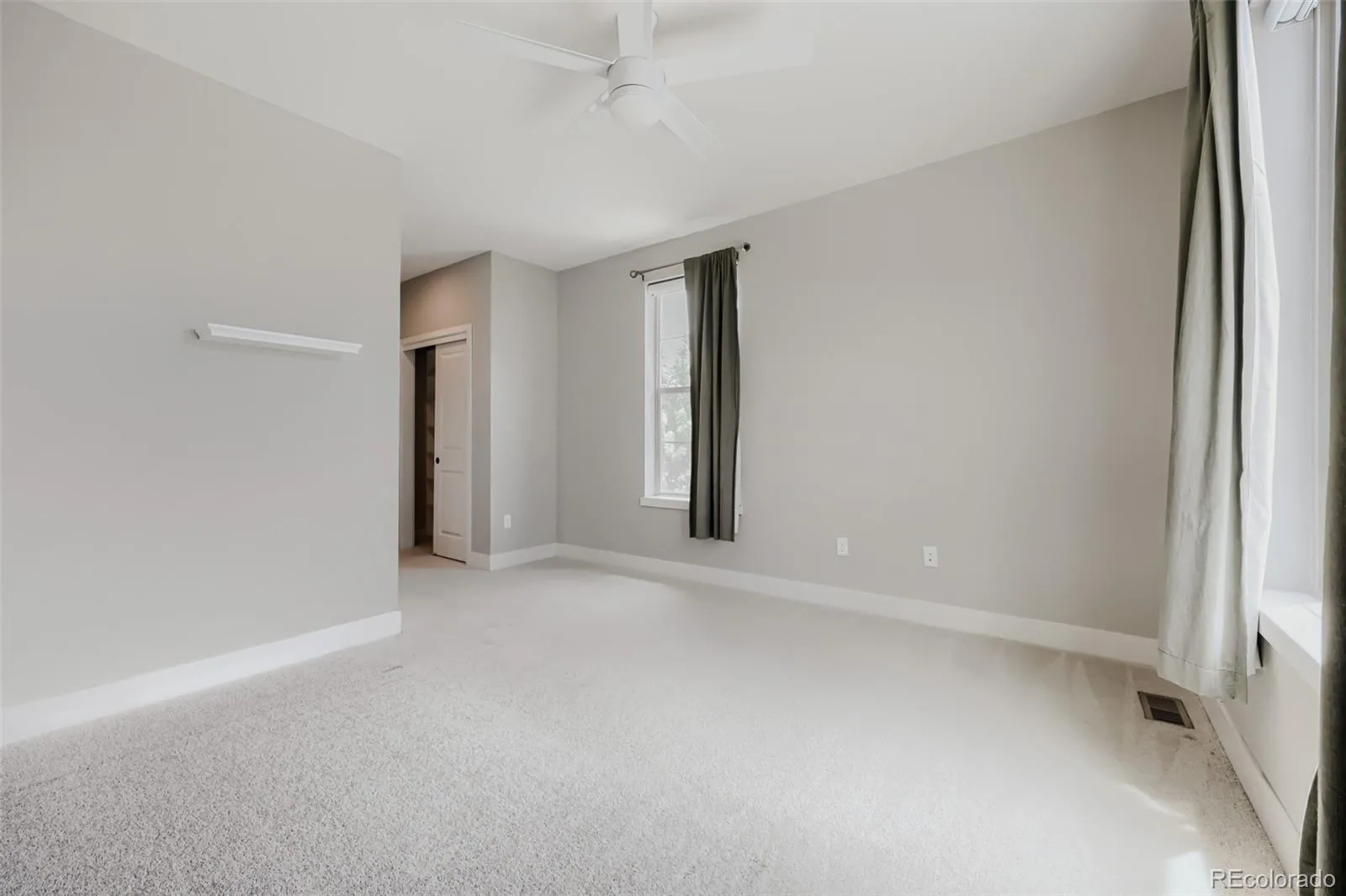 2439 S Orchard Street Lakewood CO 80228 | MLS #REC2147235 07232026235842 1600 22