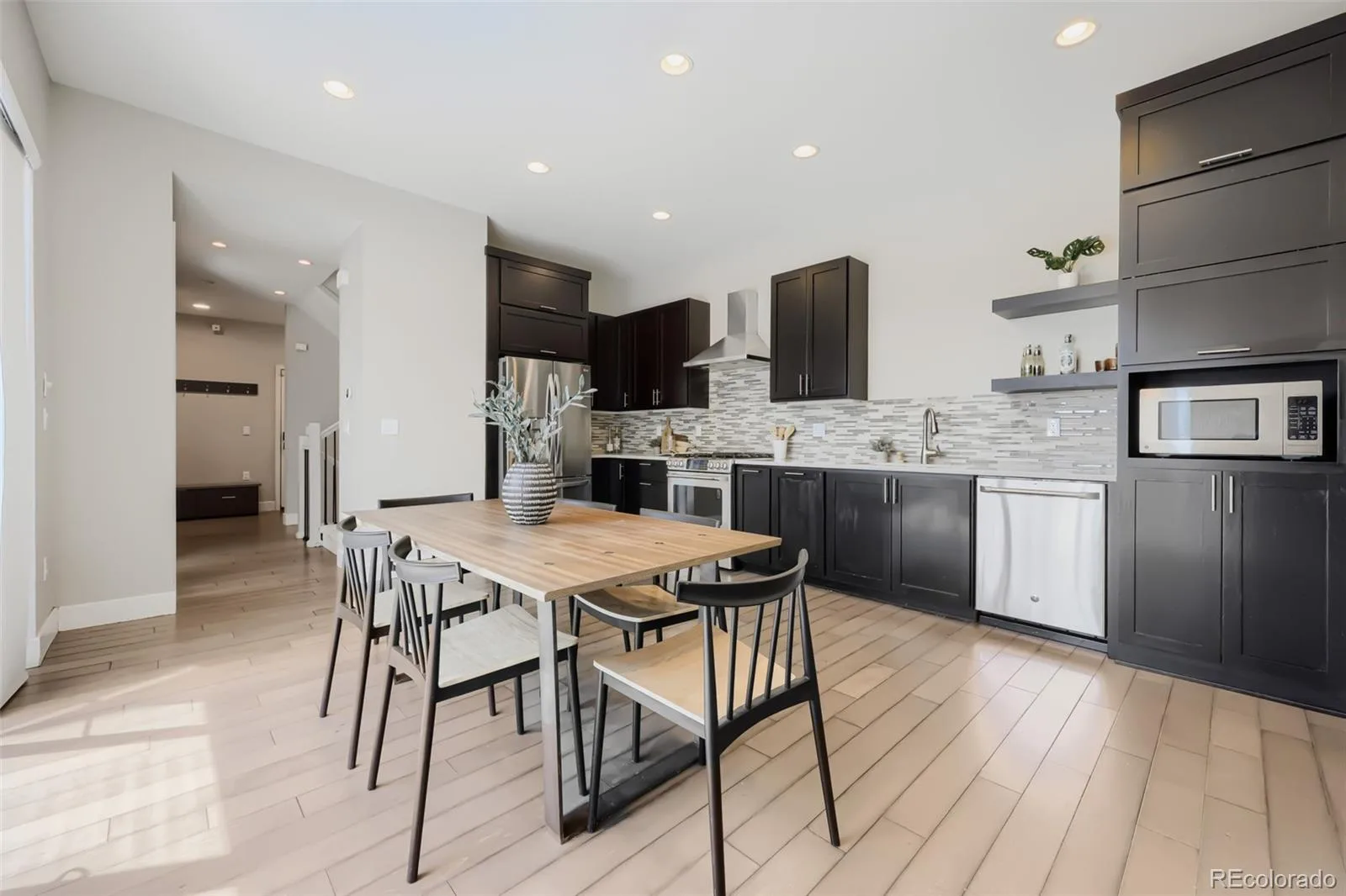 2439 S Orchard Street Lakewood CO 80228 | MLS #REC2147235 07232026235842 1600 3