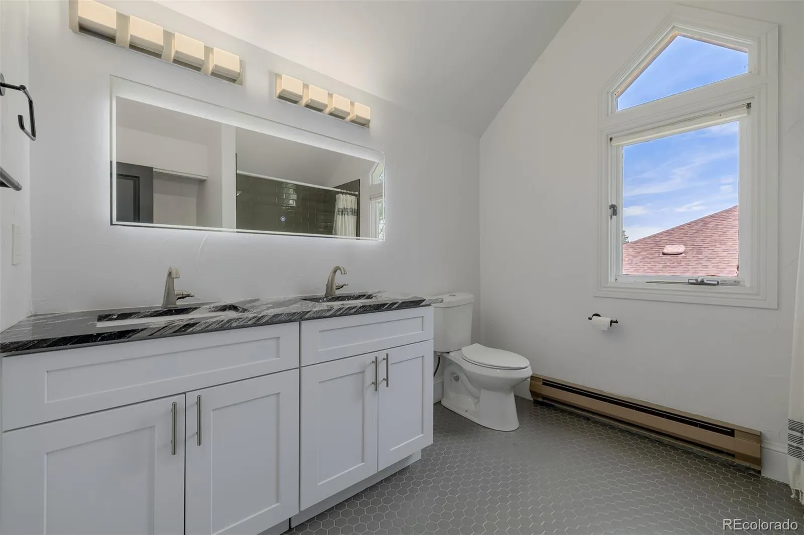 717 N Monaco Street Parkway Denver CO 80220 MLS #REC2151847 05212026235206 1600 33
