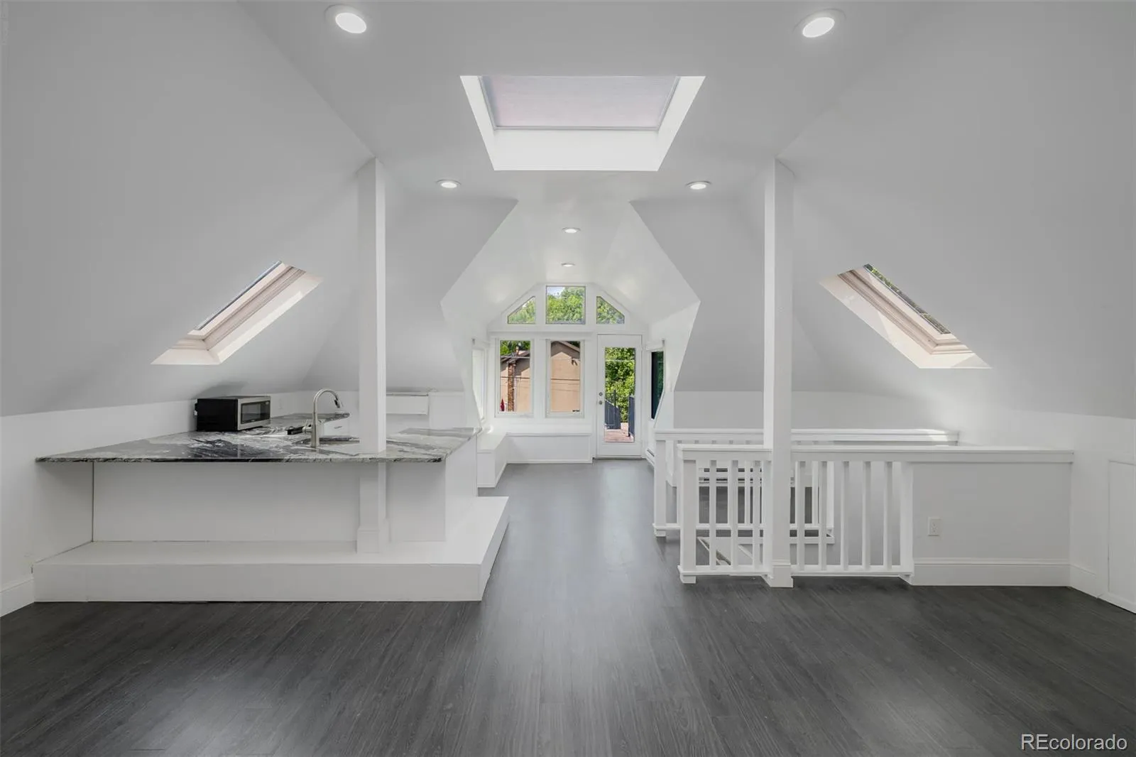717 N Monaco Street Parkway Denver CO 80220 MLS #REC2151847 05212026235206 1600 36