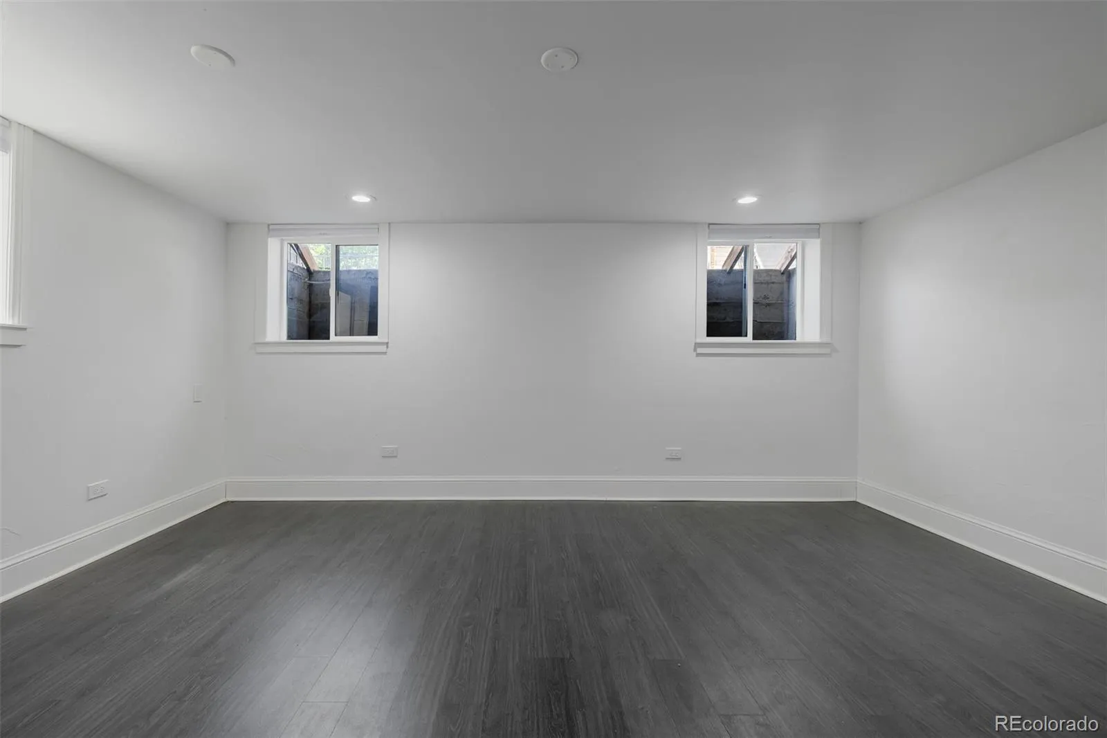 717 N Monaco Street Parkway Denver CO 80220 MLS #REC2151847 05212026235206 1600 42