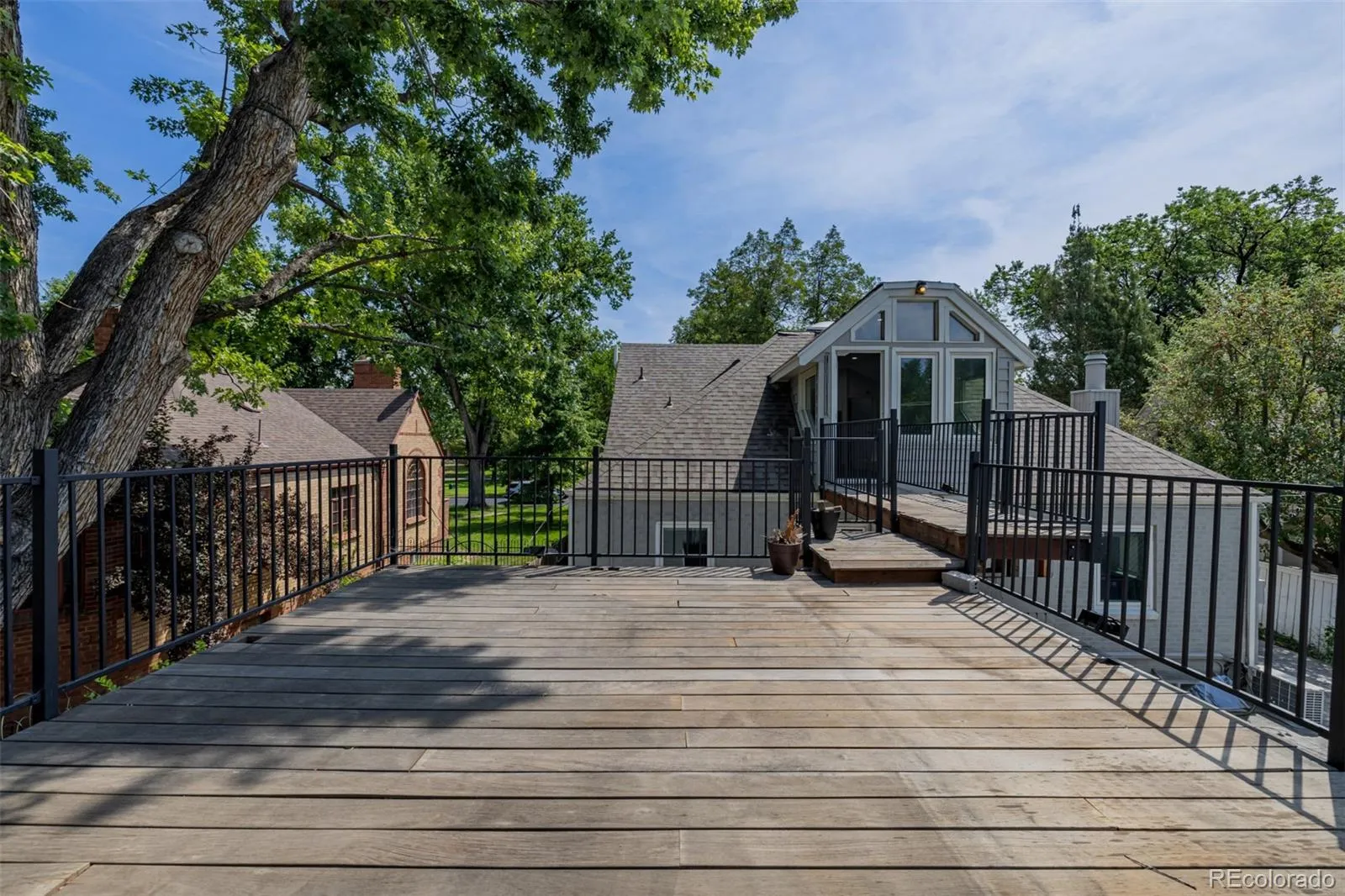 717 N Monaco Street Parkway Denver CO 80220 MLS #REC2151847 05212026235206 1600 47