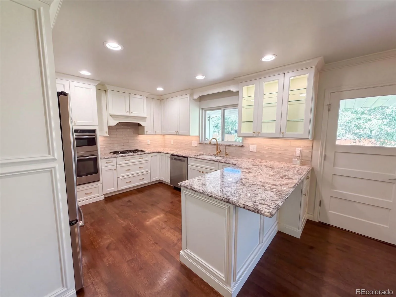 2145 E Columbia Place Denver CO 80210 | MLS #REC2152125 09232026093422 1600 1