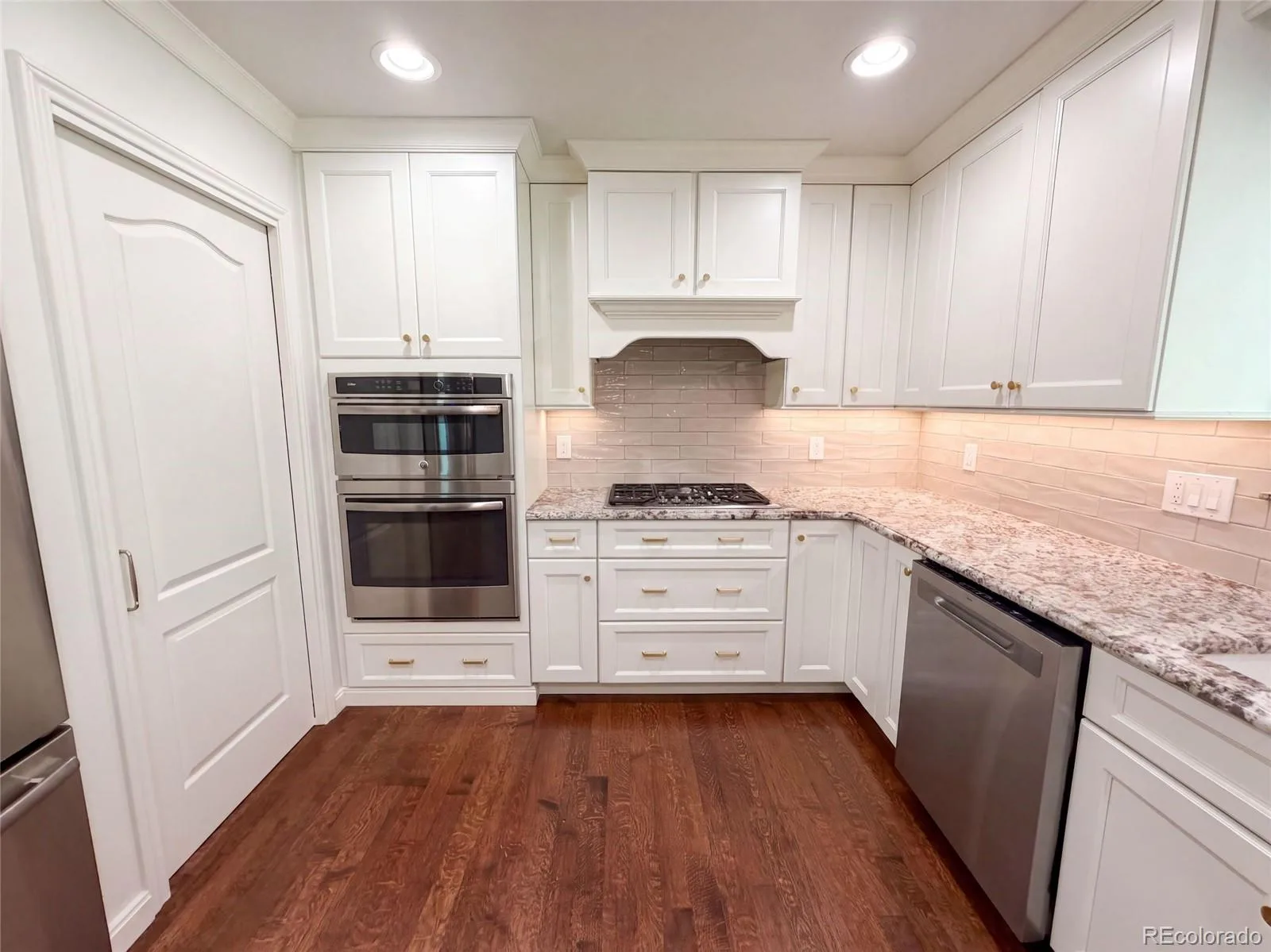 2145 E Columbia Place Denver CO 80210 | MLS #REC2152125 09232026093422 1600 10