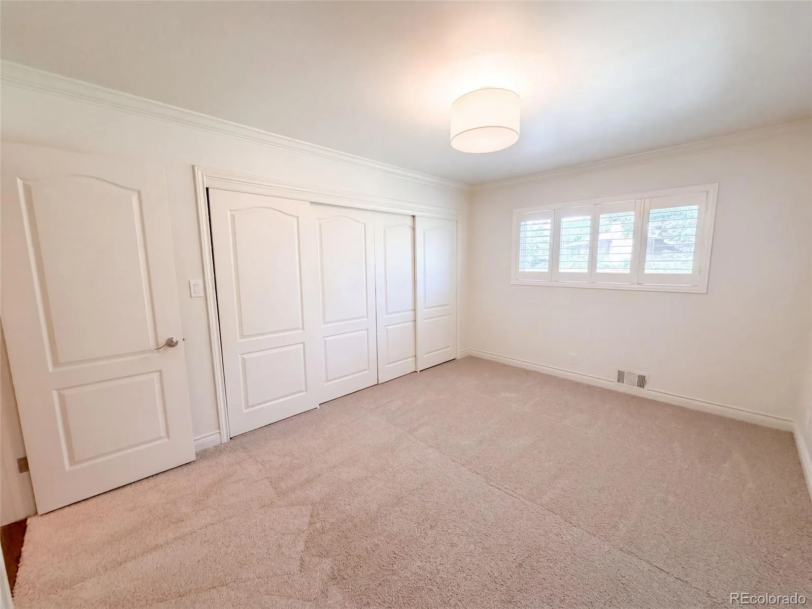 2145 E Columbia Place Denver CO 80210 | MLS #REC2152125 09232026093422 1600 14