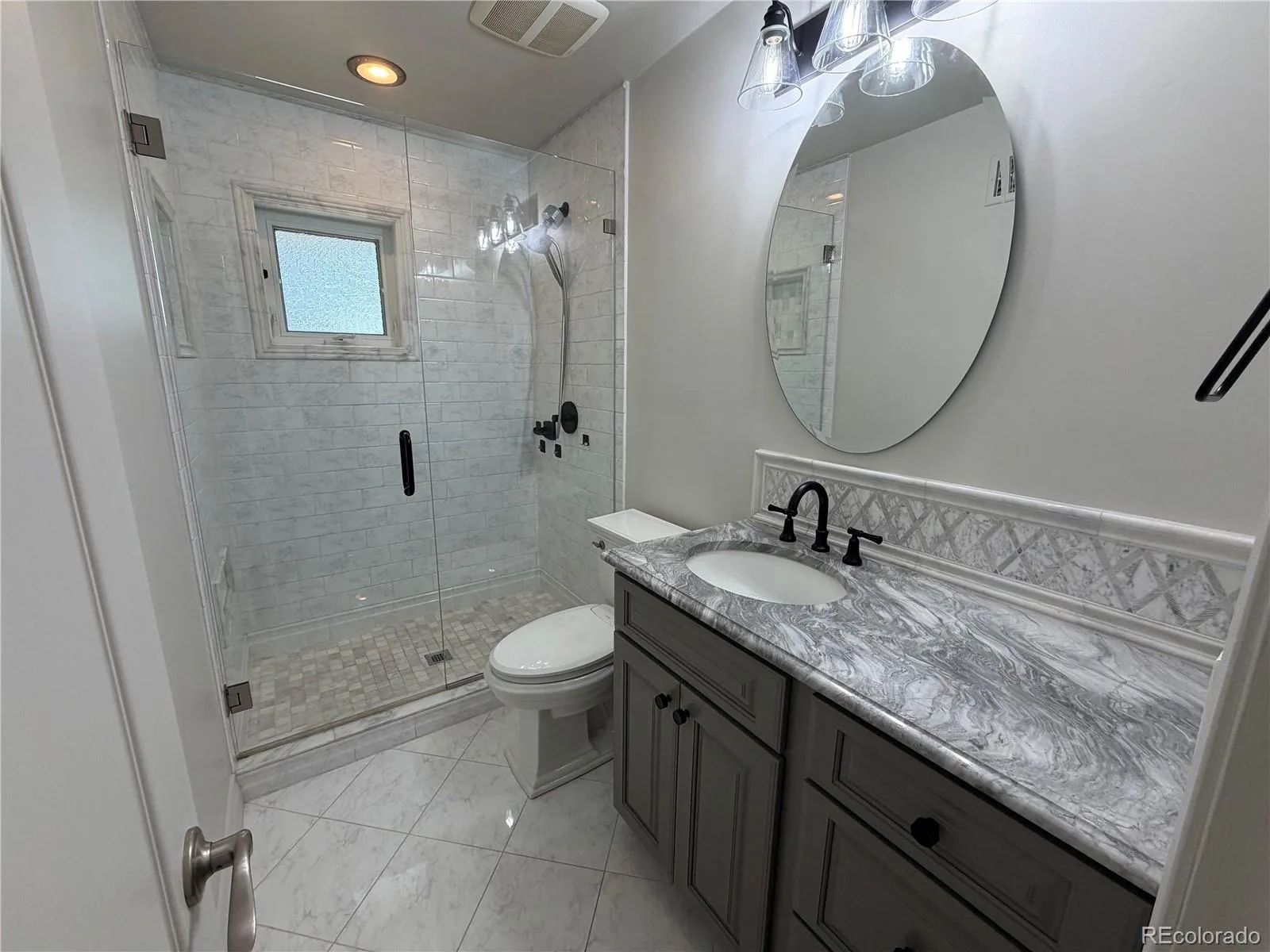 2145 E Columbia Place Denver CO 80210 | MLS #REC2152125 09232026093422 1600 18