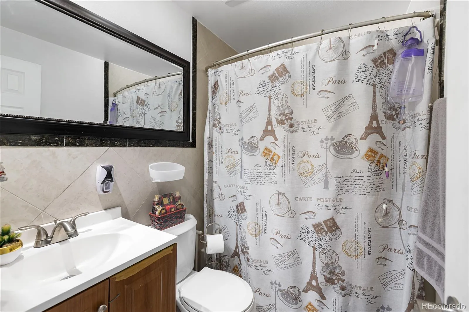 04112026180741 1600 16