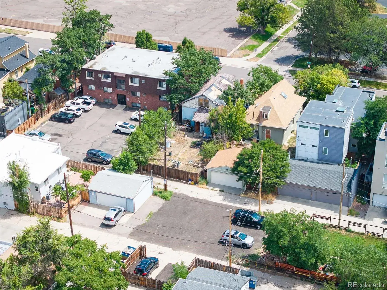 10302025183812 1600 10