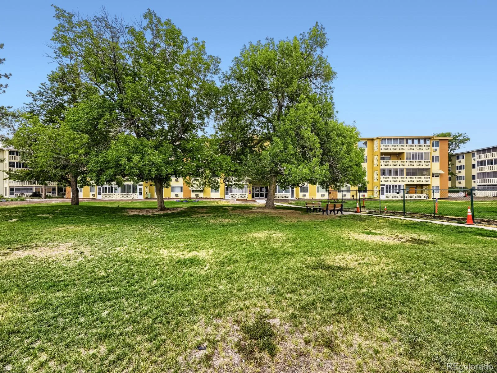9355 E Center Avenue #9C #62 Denver CO 80247 | MLS #REC2157308 08102026221809 1600 32