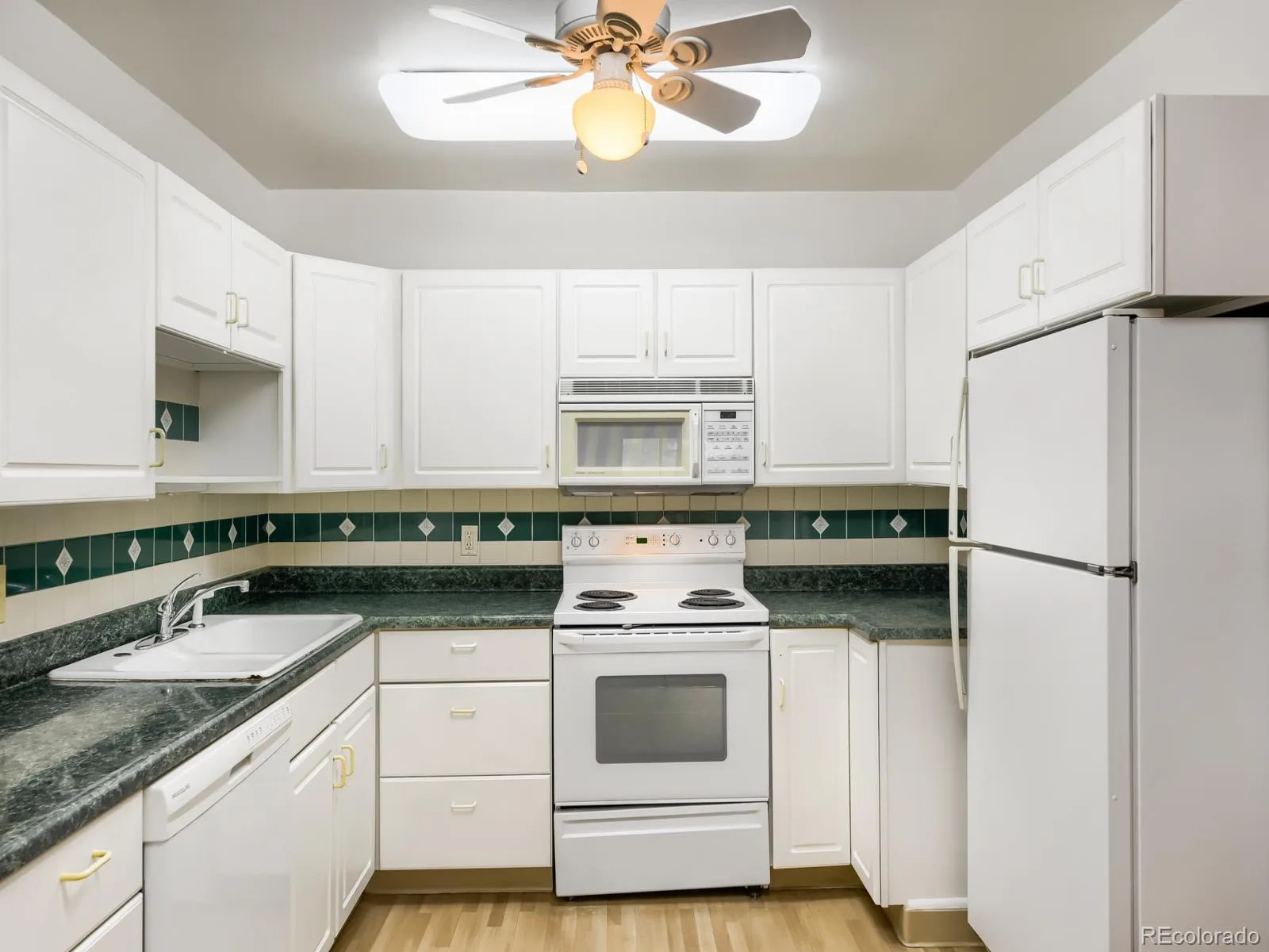 9355 E Center Avenue #9C #62 Denver CO 80247 | MLS #REC2157308 08102026221809 1600 9