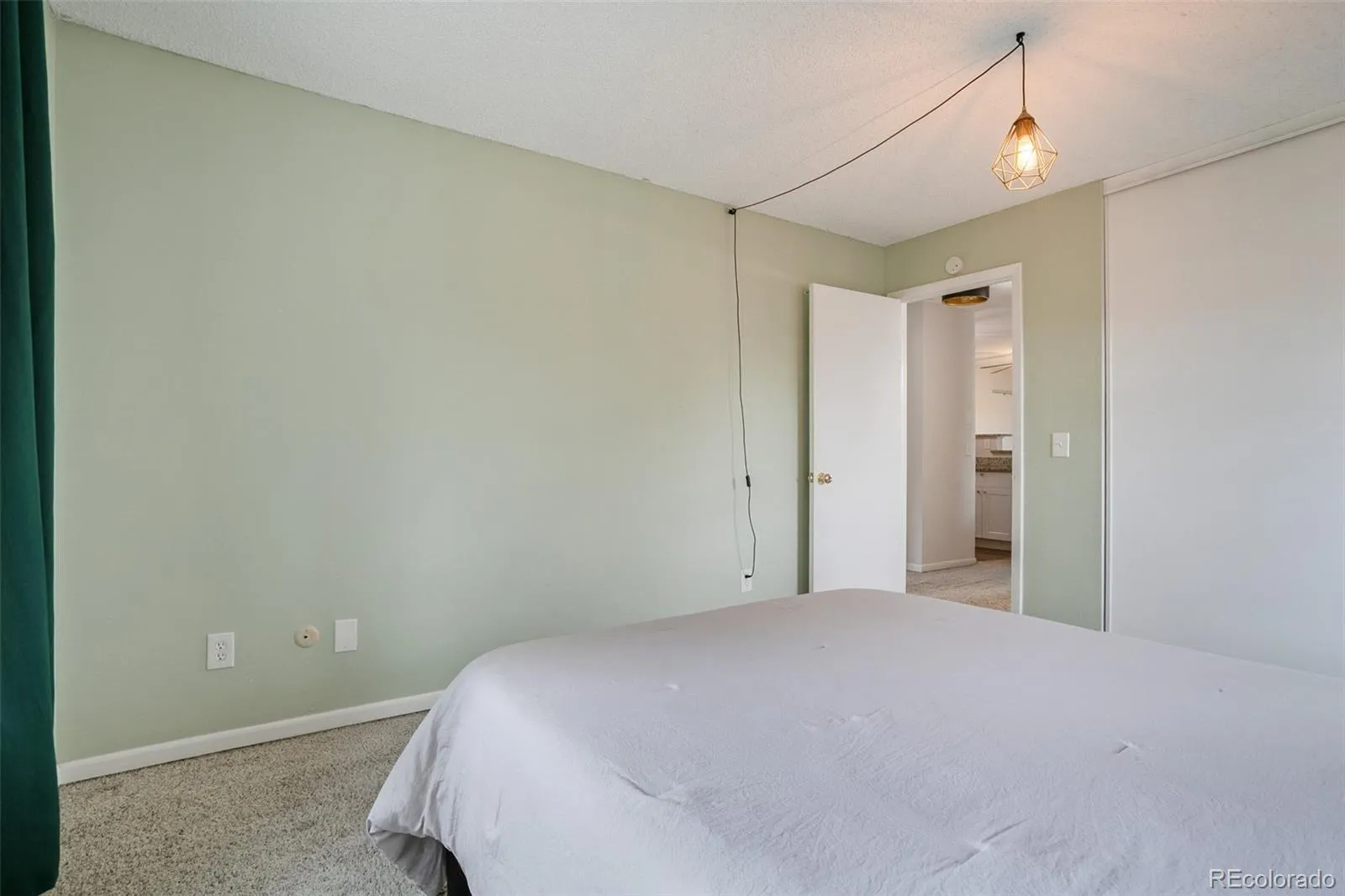 5770 E Warren Avenue #317 Denver CO 80222 MLS #REC2159329 04232026192643 1600 19