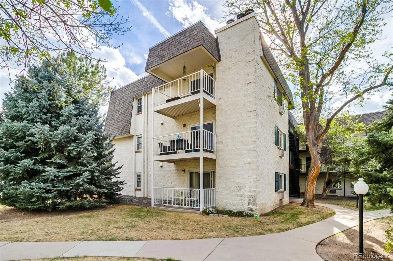 5770 E Warren Avenue #317 Denver CO 80222 MLS #REC2159329 04232026192643 1600 26