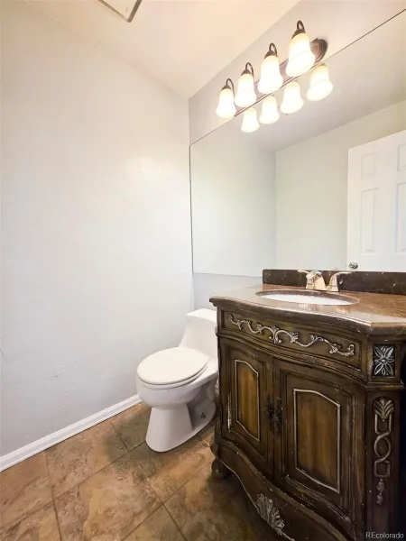 5035 S Dunkirk Way Aurora CO 80015 | MLS #REC2160027 07282026000609 800 8