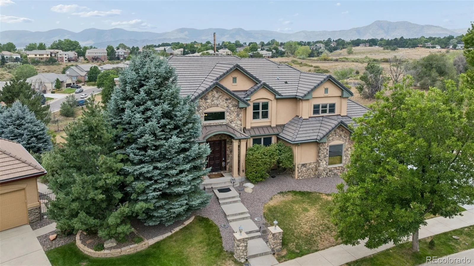 11457 W Asbury Court Denver CO 80227 | MLS #REC2160132 08102026170808 1600 1