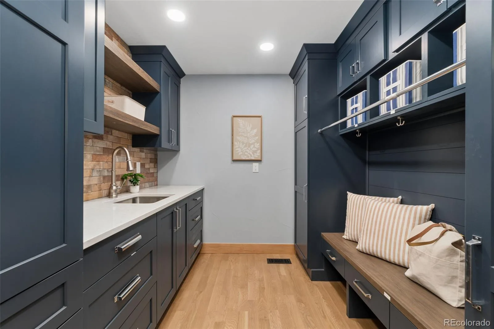 11457 W Asbury Court Denver CO 80227 | MLS #REC2160132 08102026170808 1600 15