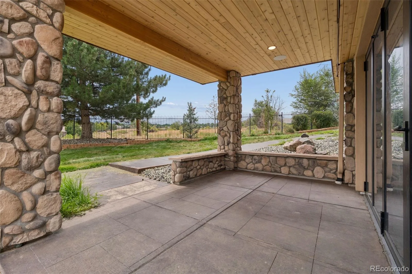 11457 W Asbury Court Denver CO 80227 | MLS #REC2160132 08102026170808 1600 45