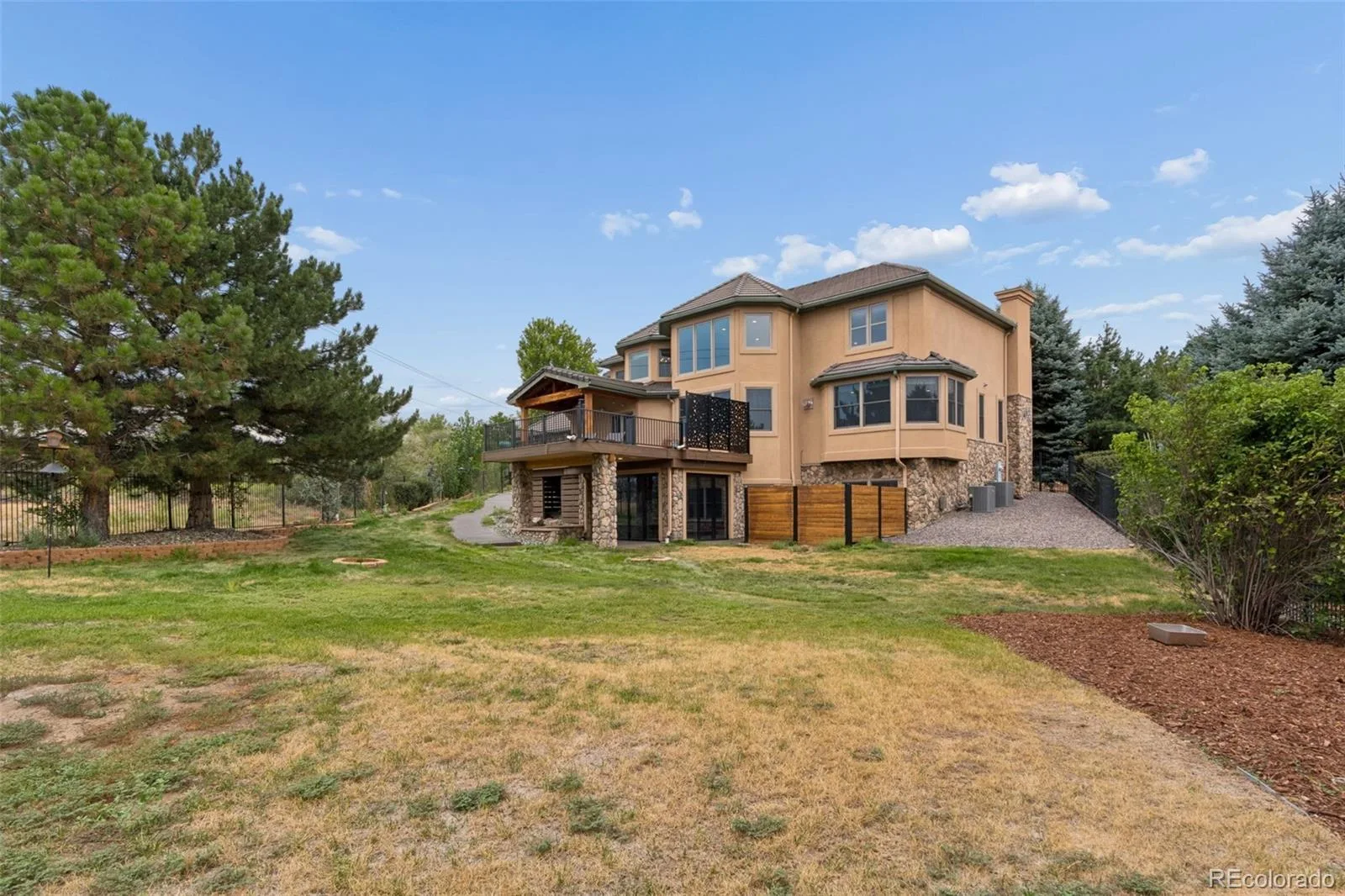 11457 W Asbury Court Denver CO 80227 | MLS #REC2160132 08102026170808 1600 48