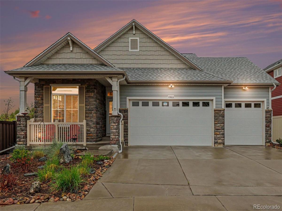 4403 N Picadilly Court Aurora CO 80019 | MLS #REC2162200 MLS #REC2162200 image #0