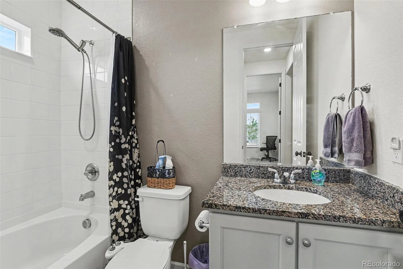 4403 N Picadilly Court Aurora CO 80019 | MLS #REC2162200 07082026032514 1600 16