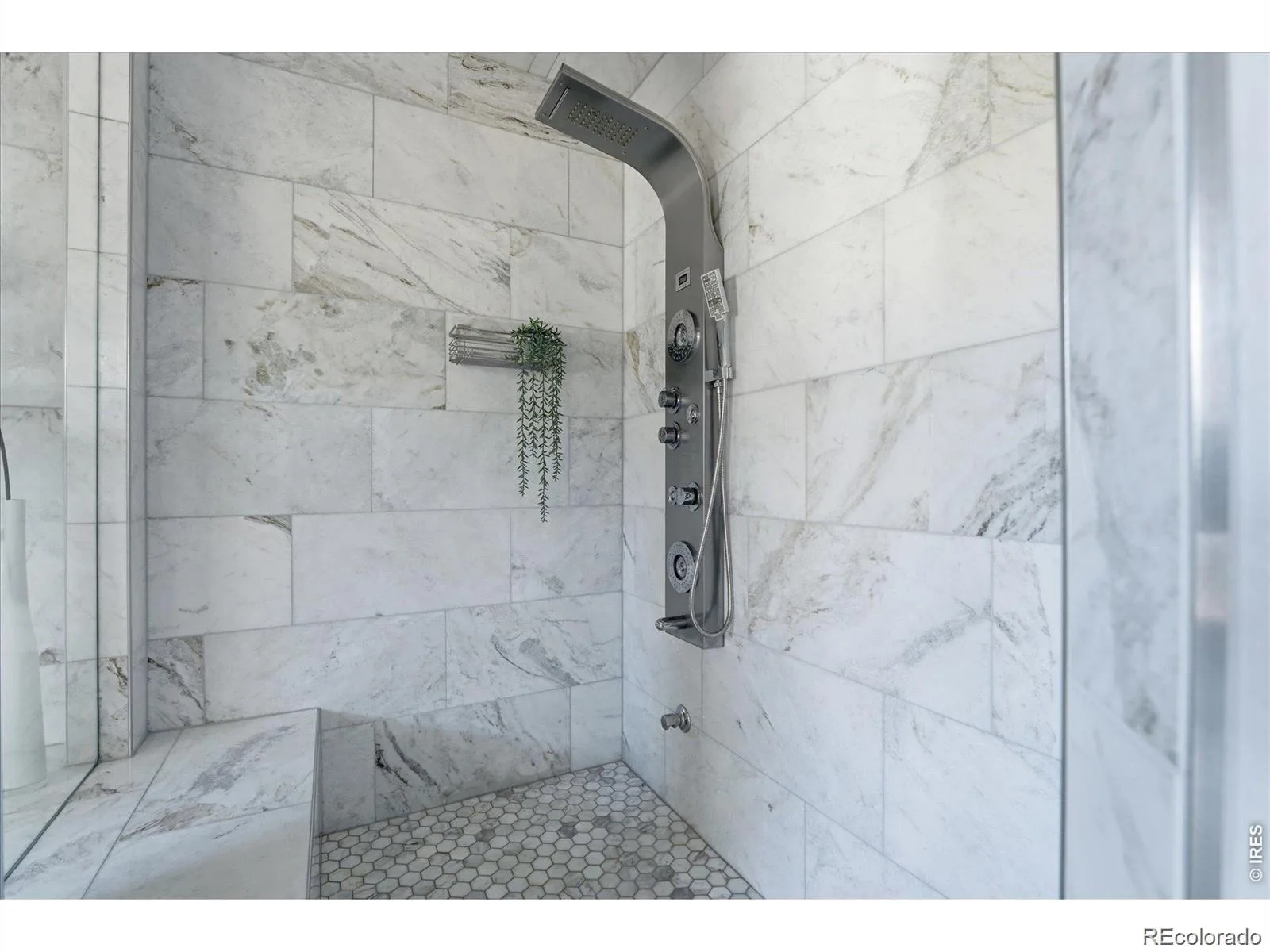 5181 Preserve N Parkway Greenwood Village CO 80121 | MLS #REC2162858 08112026153646 1600 22