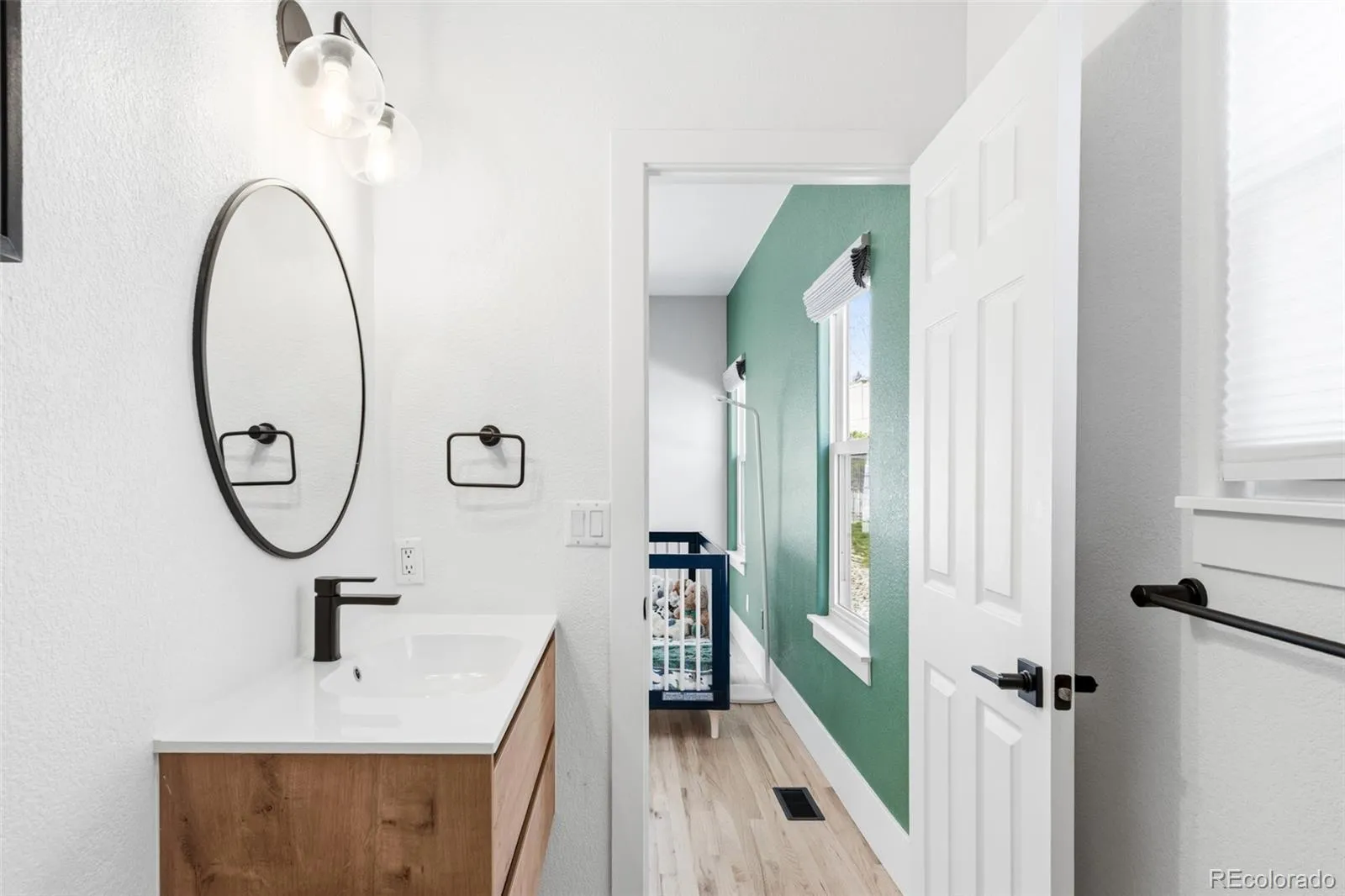 04072026190205 1600 18