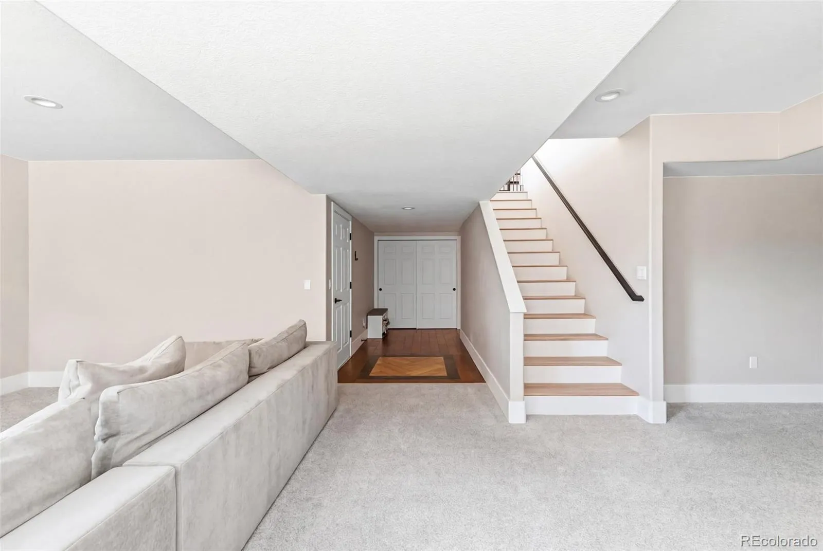 04072026190205 1600 22