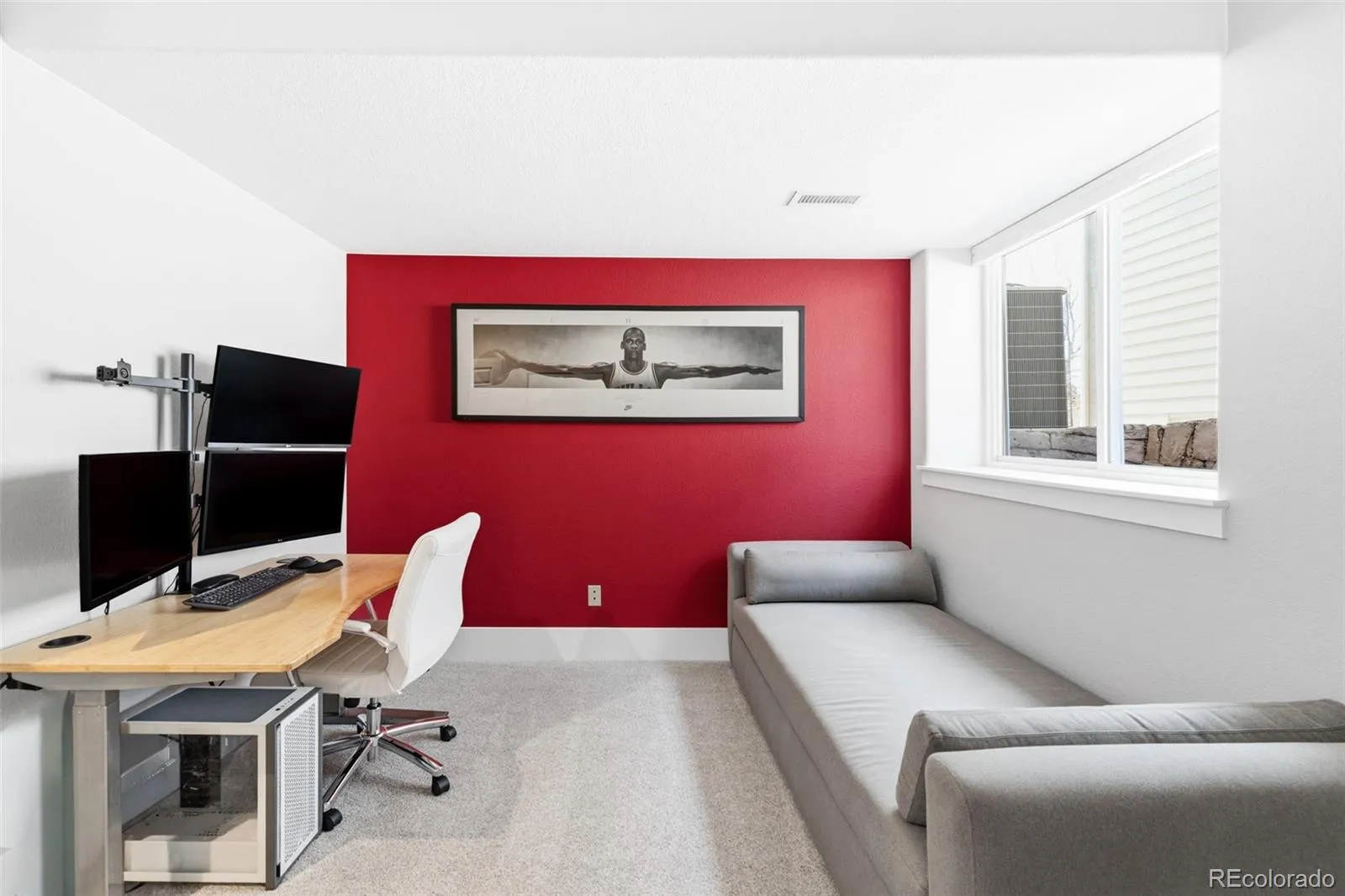 04072026190205 1600 23