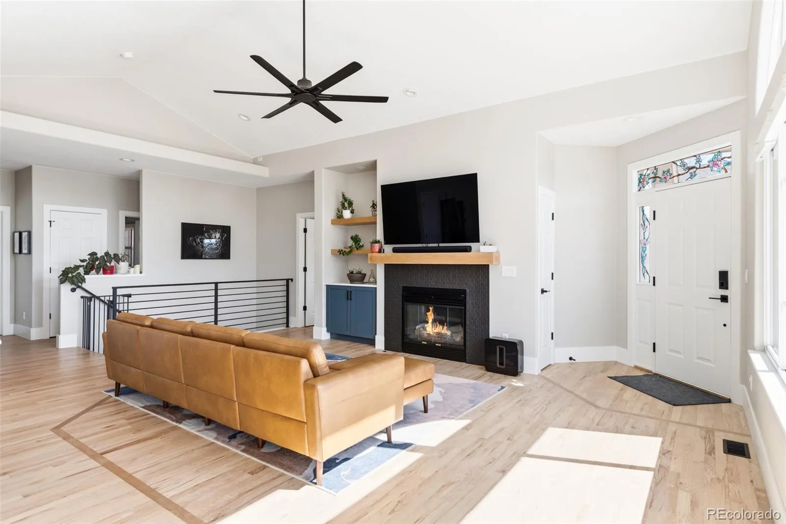 04072026190205 1600 6