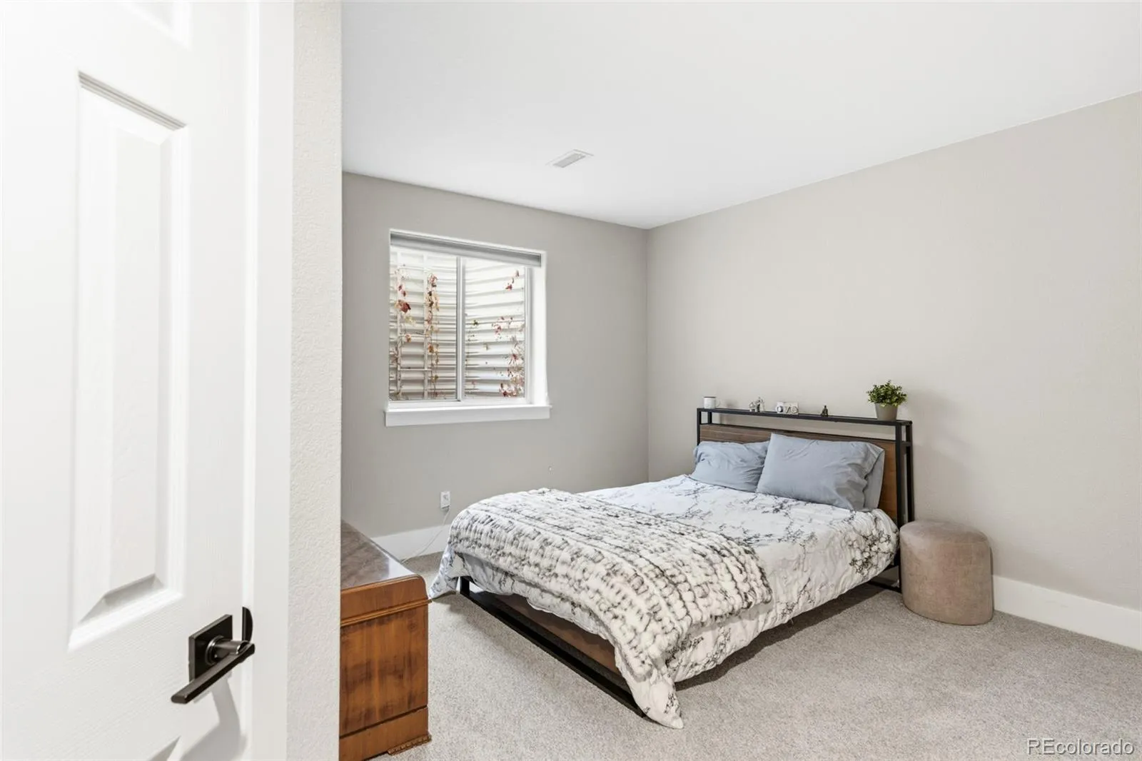 13187 W Asbury Circle Lakewood CO 80228 MLS #REC2164608 05112026144340 1600 26