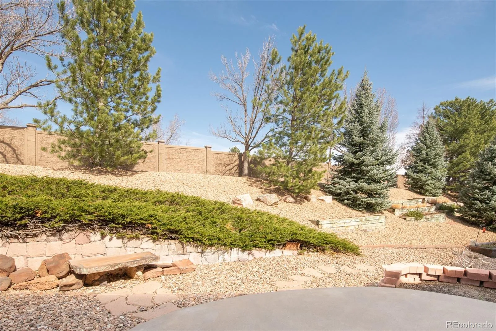 13187 W Asbury Circle Lakewood CO 80228 MLS #REC2164608 05112026144340 1600 27