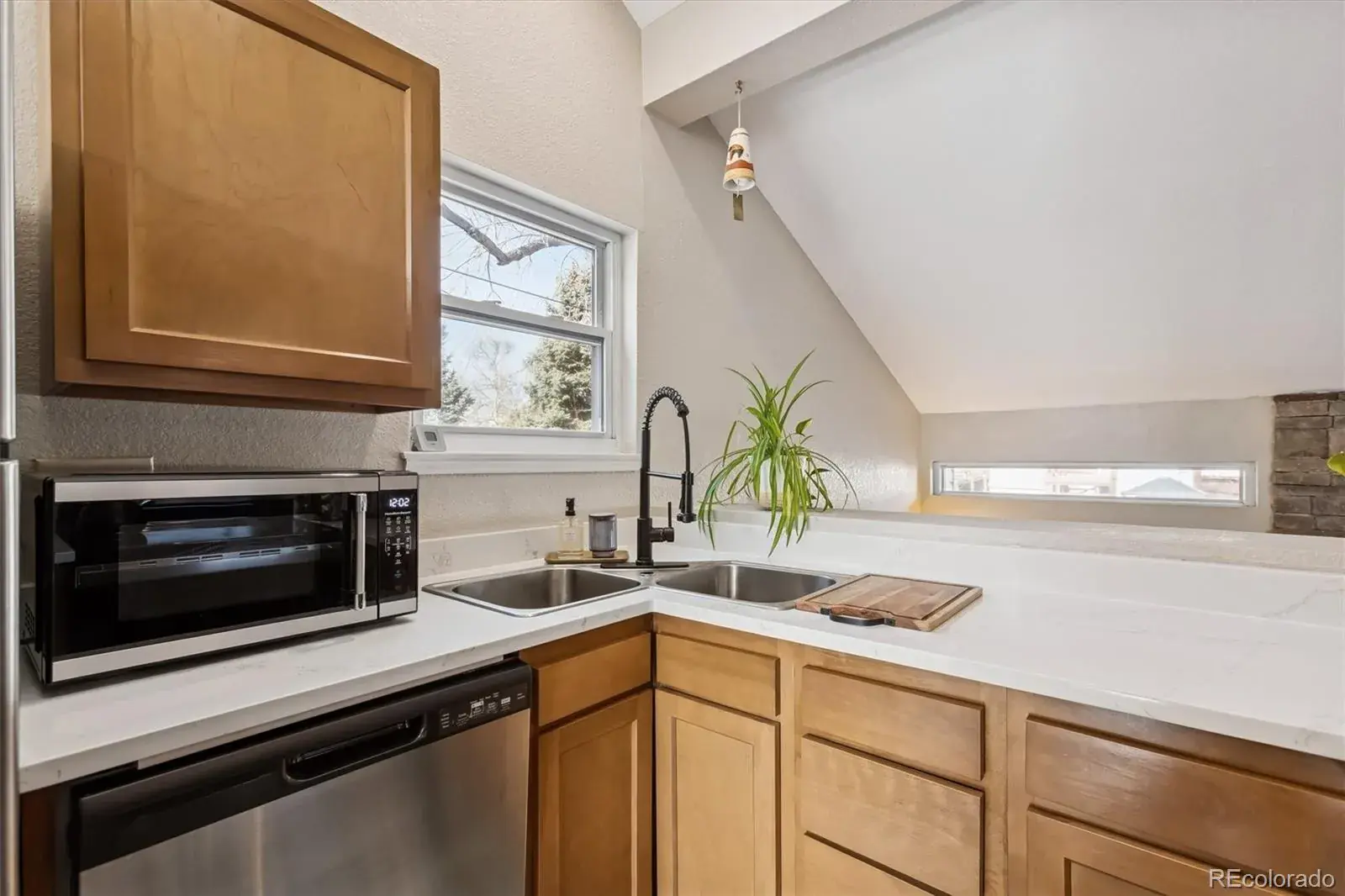 02112026225020 1600 10