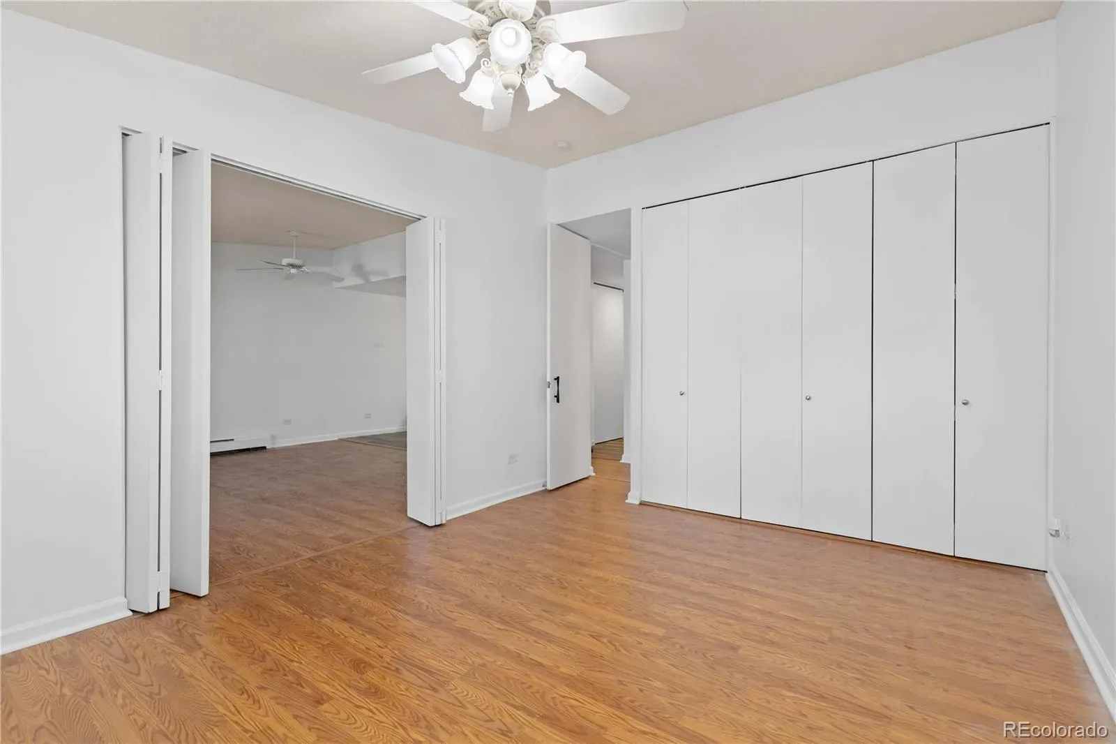 755 S Alton Way #9D Denver CO 80247 MLS #REC2165963 03212026050605 1600 17