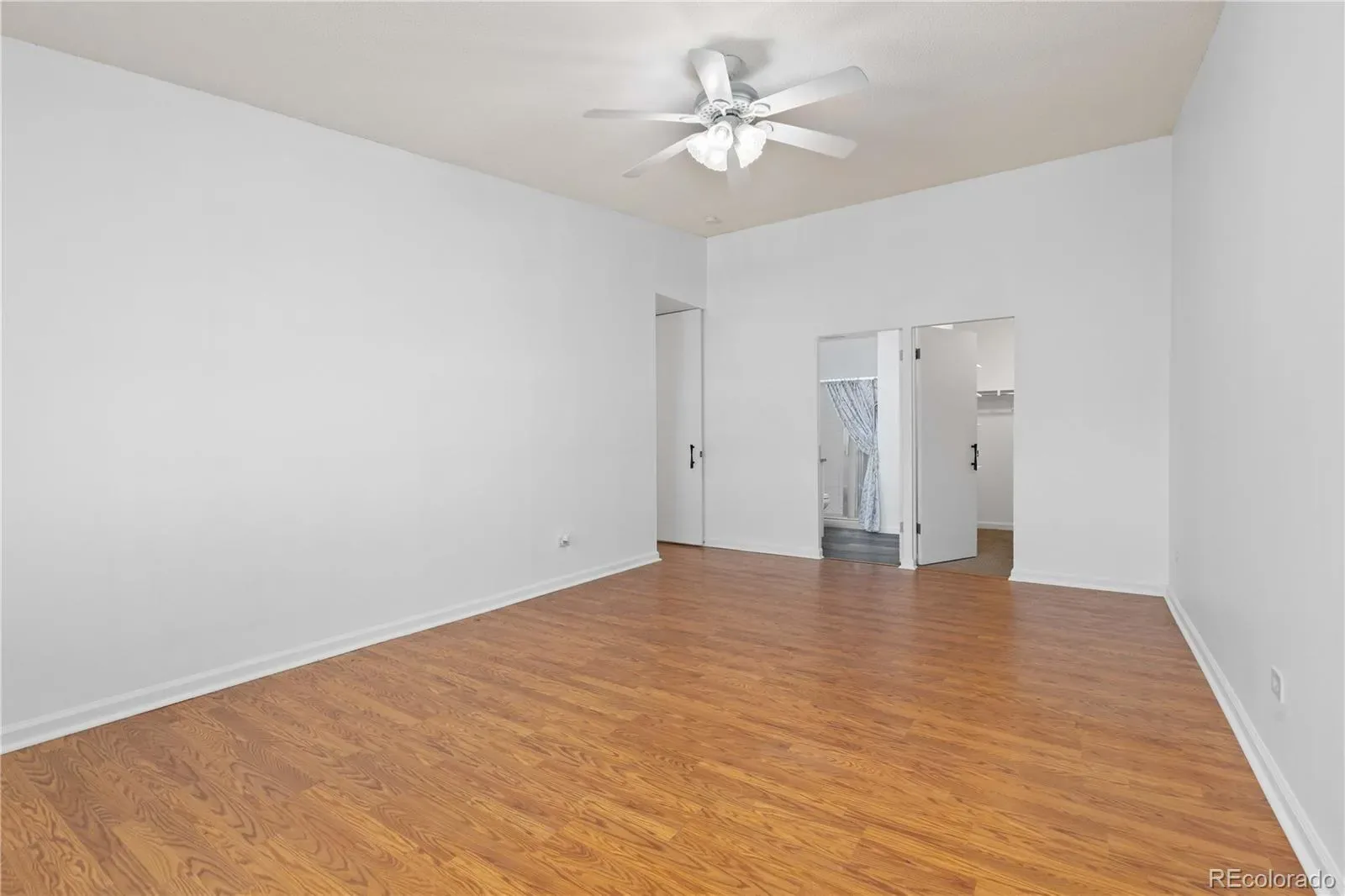755 S Alton Way #9D Denver CO 80247 MLS #REC2165963 03212026050605 1600 19