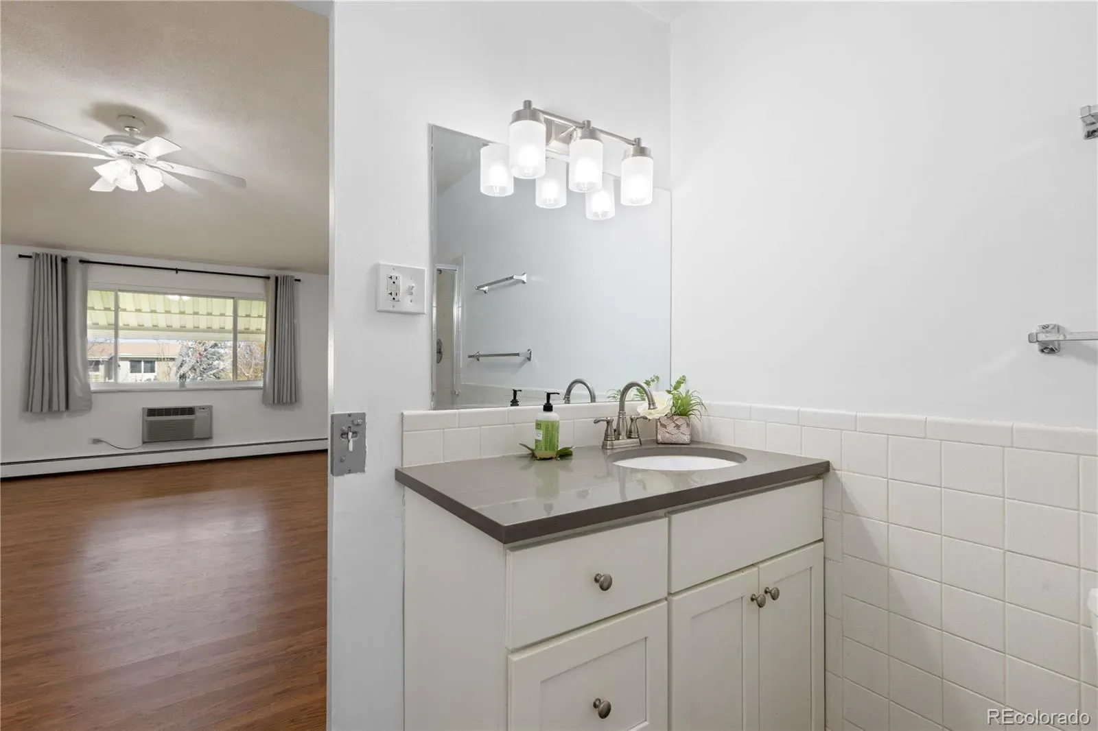 755 S Alton Way #9D Denver CO 80247 MLS #REC2165963 03212026050605 1600 21