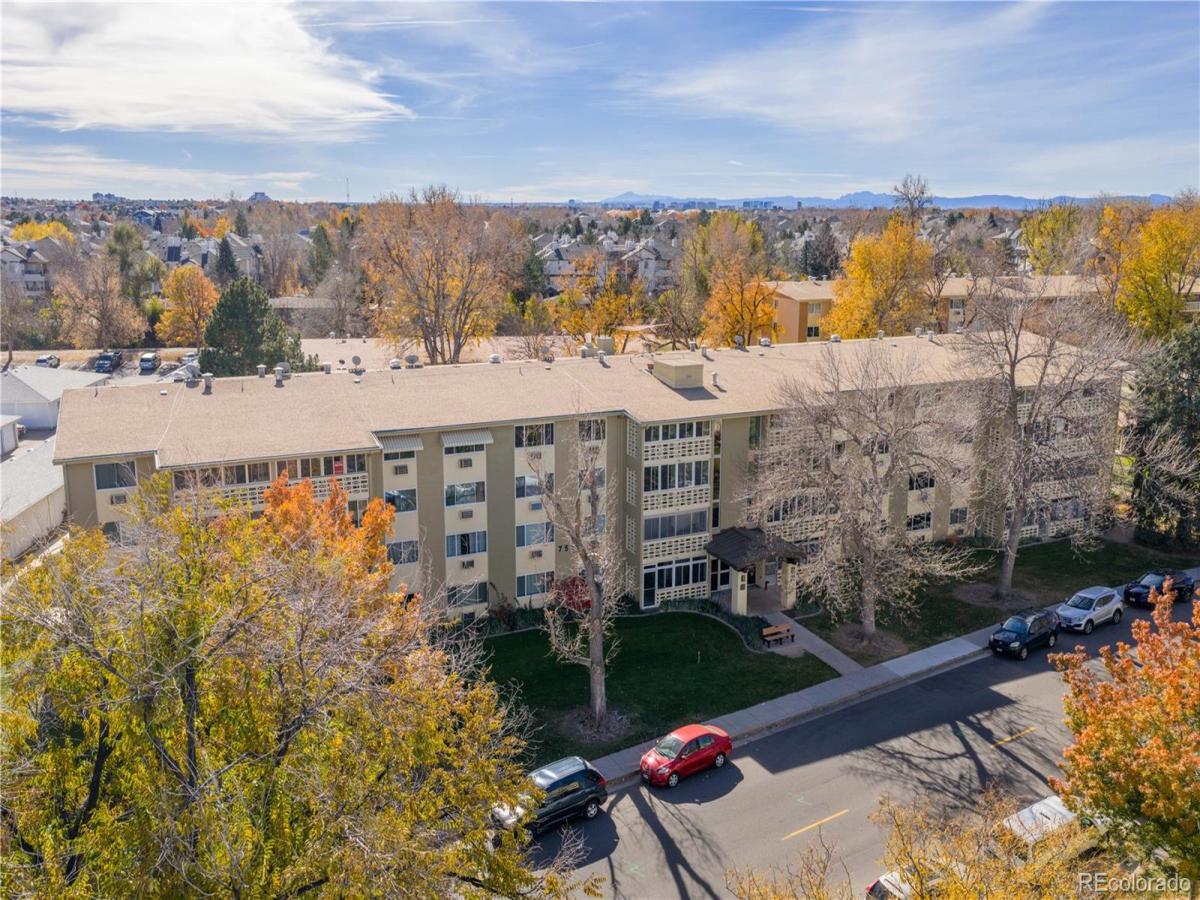 755 S Alton Way #9D Denver CO 80247 | MLS #REC2165963 MLS #REC2165963 image #0
