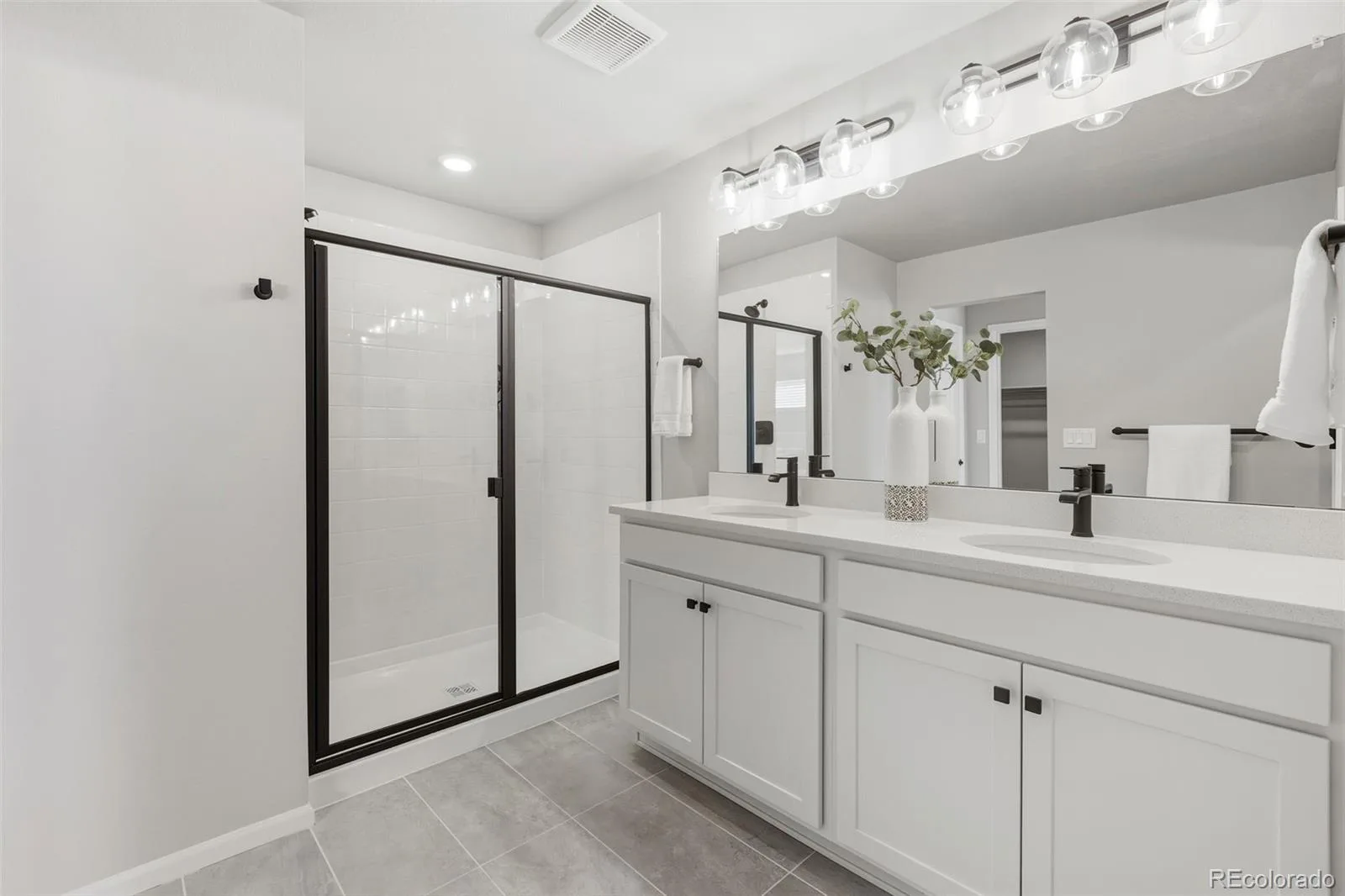 21041 E 63rd Drive Aurora CO 80019 | MLS #REC2166285 06292026184624 1600 17
