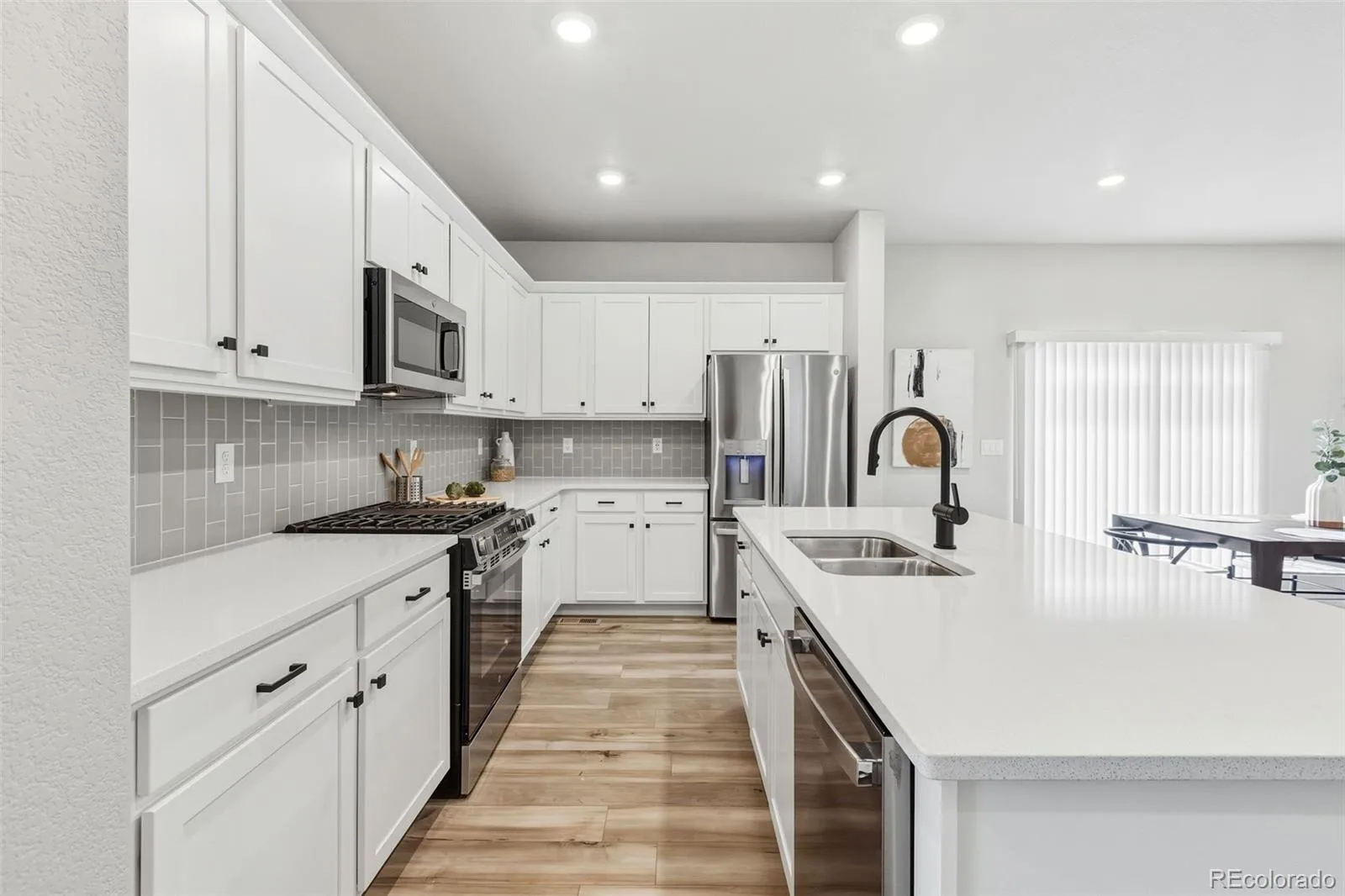 21041 E 63rd Drive Aurora CO 80019 | MLS #REC2166285 06292026184624 1600 4
