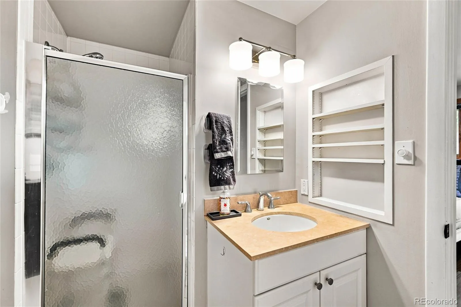 5402 E Warren Avenue Denver CO 80222 | MLS #REC2166303 08132026150741 1600 11