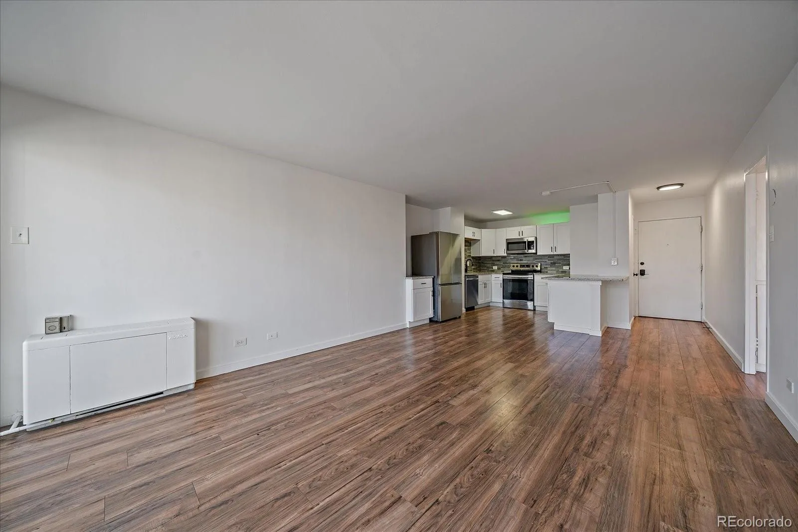 888 N Logan Street #4F Denver CO 80203 MLS #REC2167731 05032026173621 1600 6