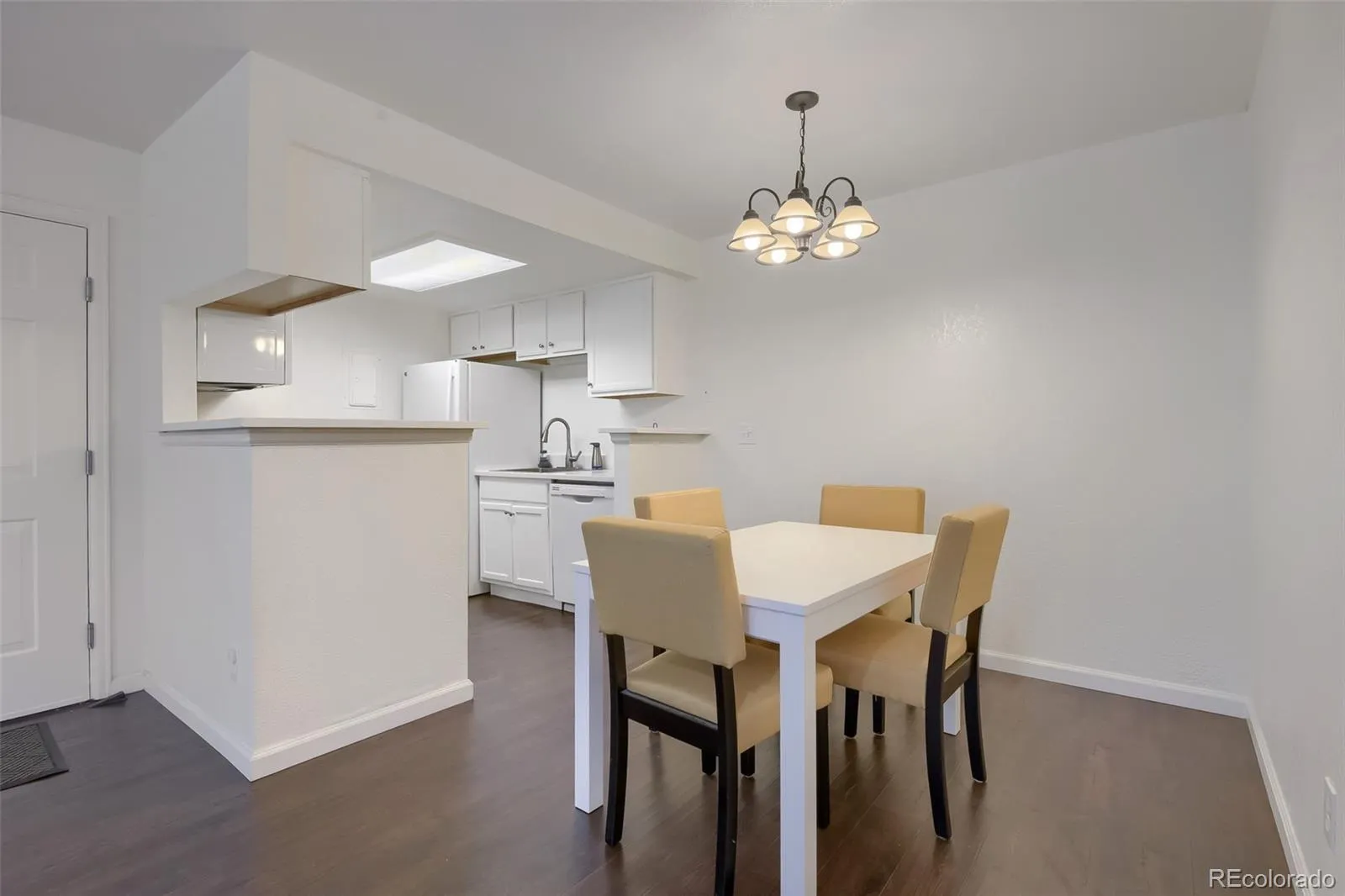 10273 E Peakview Avenue #D104 Englewood CO 80111 MLS #REC2168323 04242026025036 1600 3