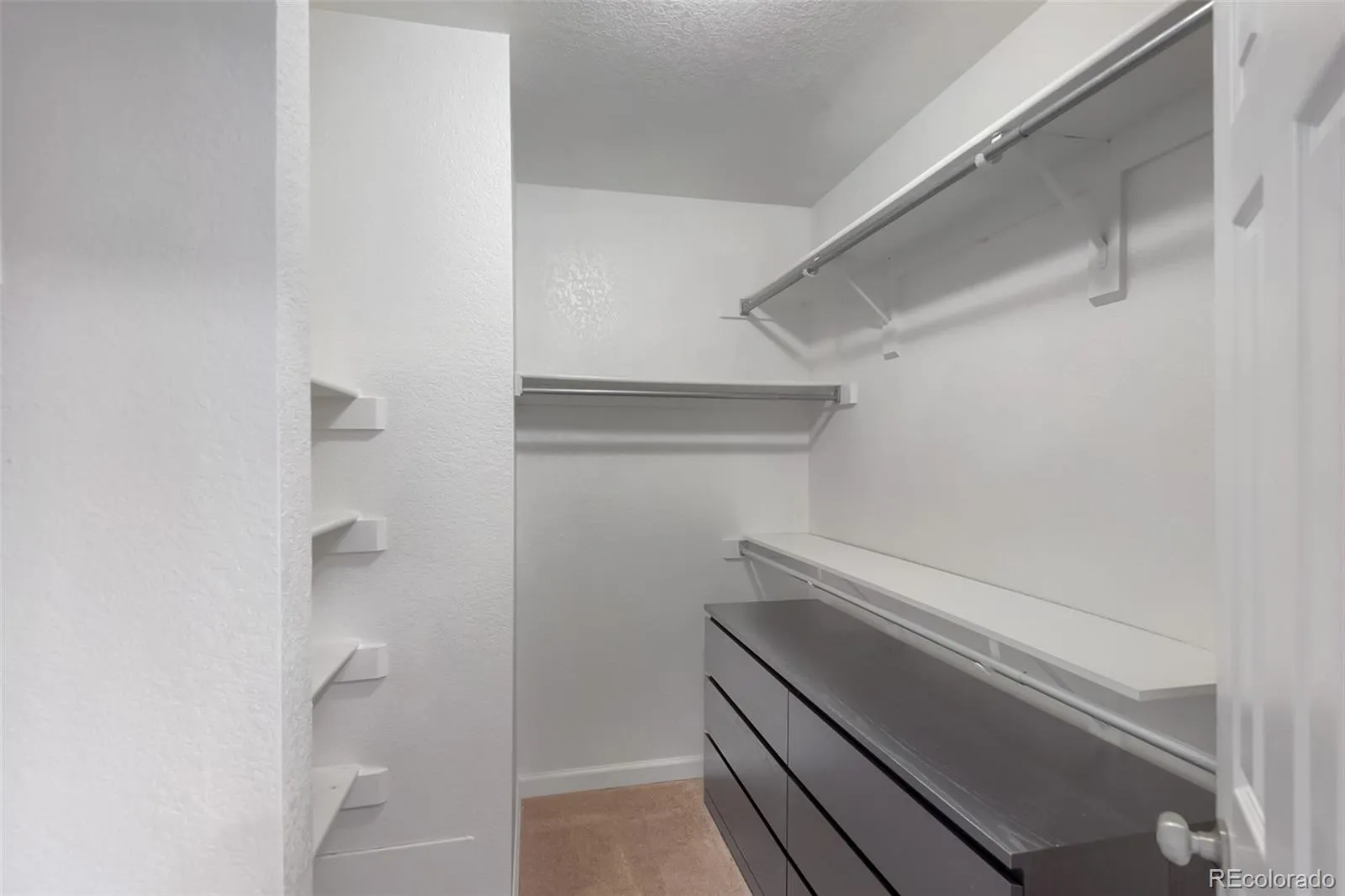 10273 E Peakview Avenue #D104 Englewood CO 80111 MLS #REC2168323 04242026025036 1600 7